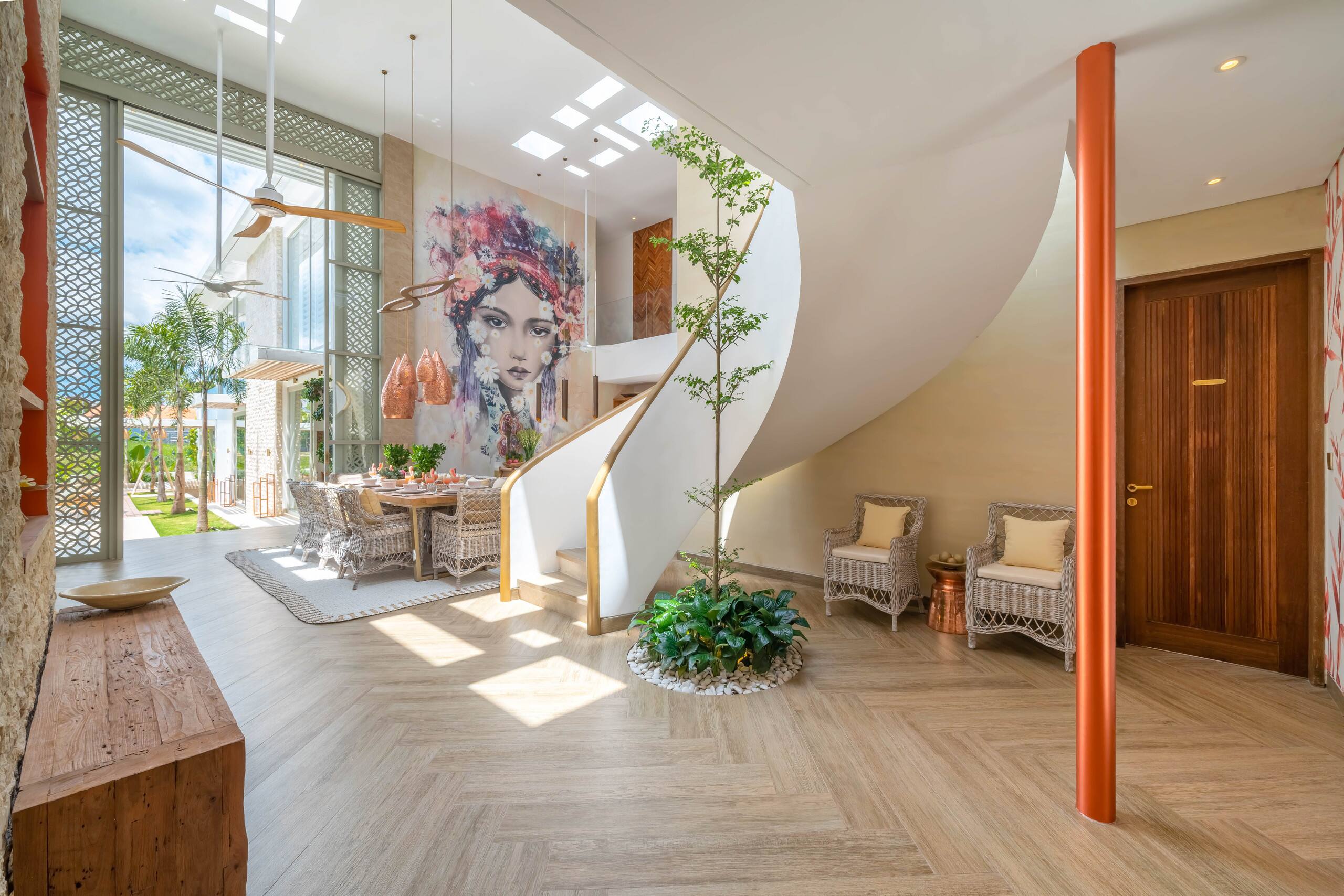 Luxurious New Designer Villa Next to the Beach 10