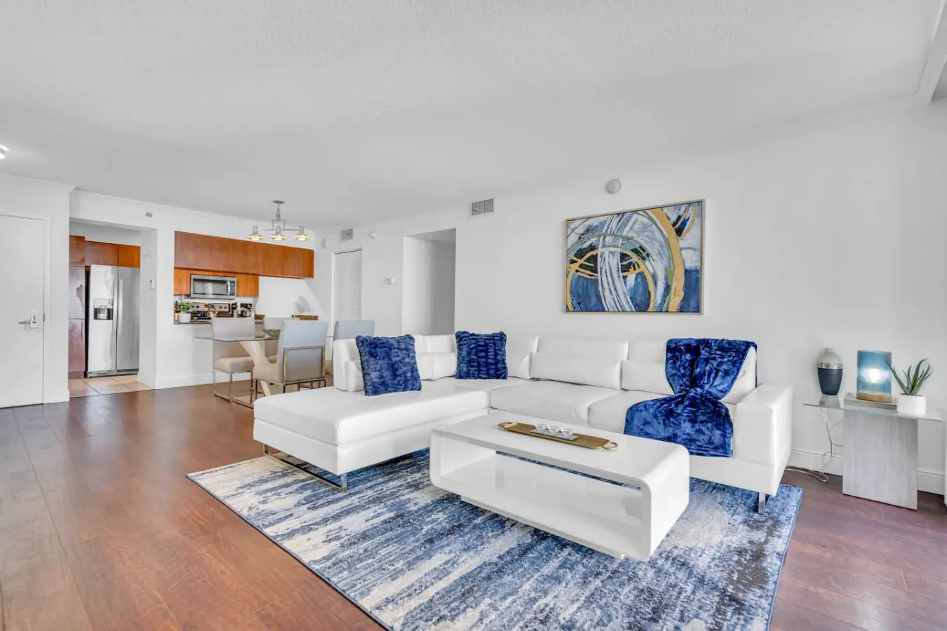 Ocean view unit in Brickell 1