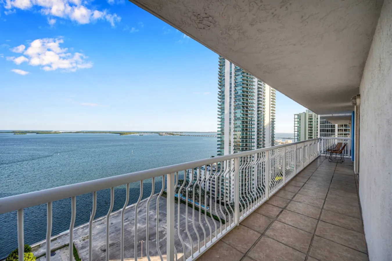 Ocean view unit in Brickell 3