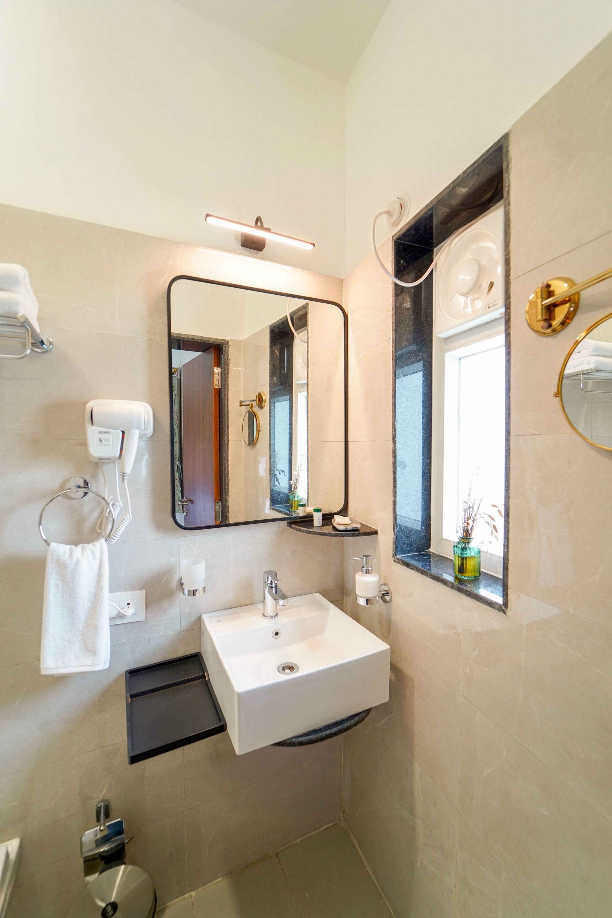 Cozy 2BHK apt in Morjim | 5 mins from Morjim beach 14