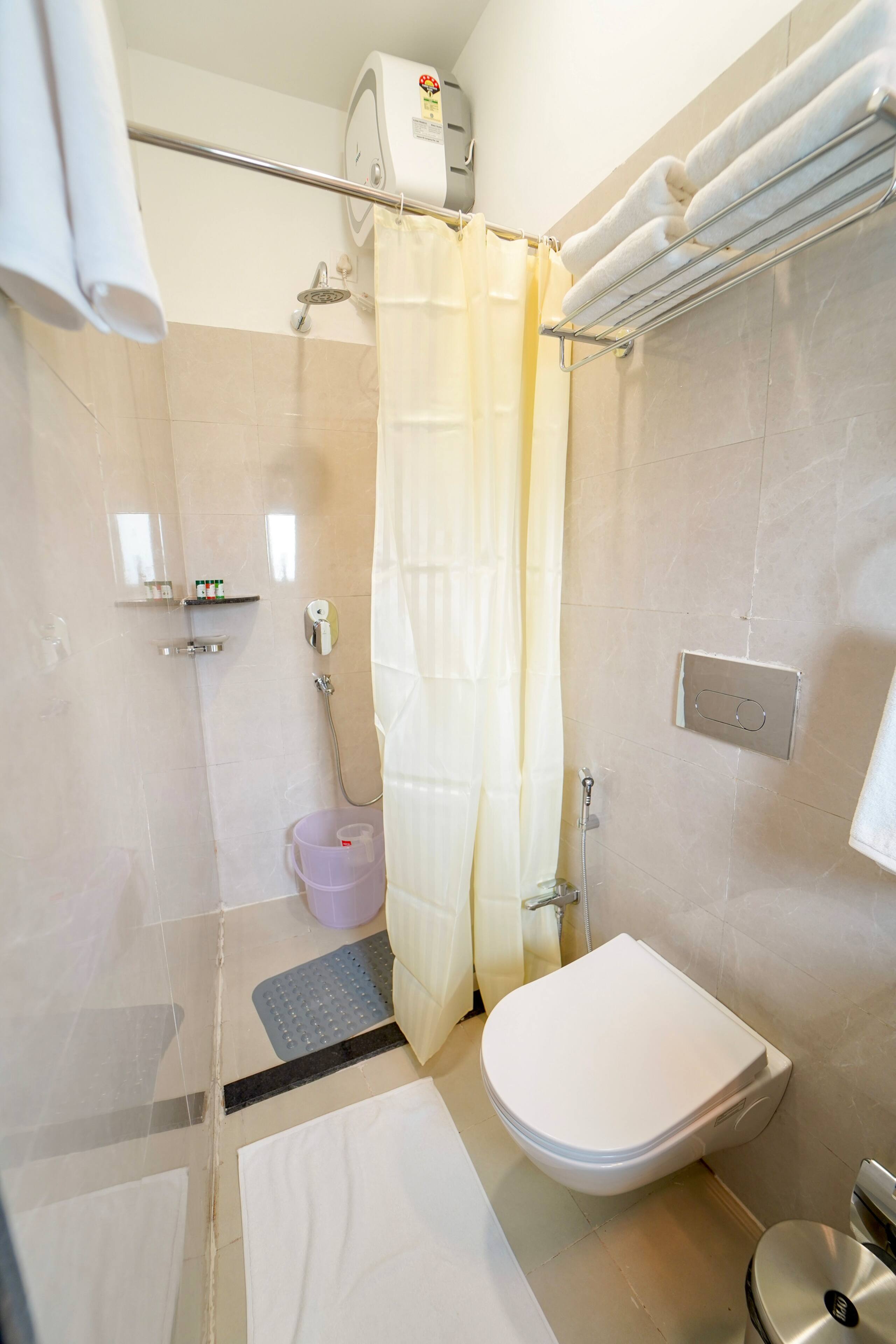 Cozy 2BHK apt in Morjim | 5 mins from Morjim beach 15