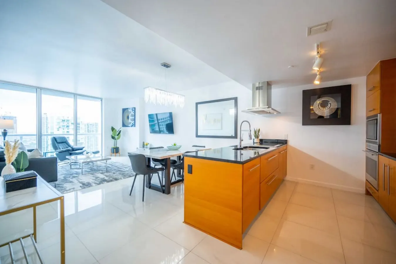 38th floor W residence 11