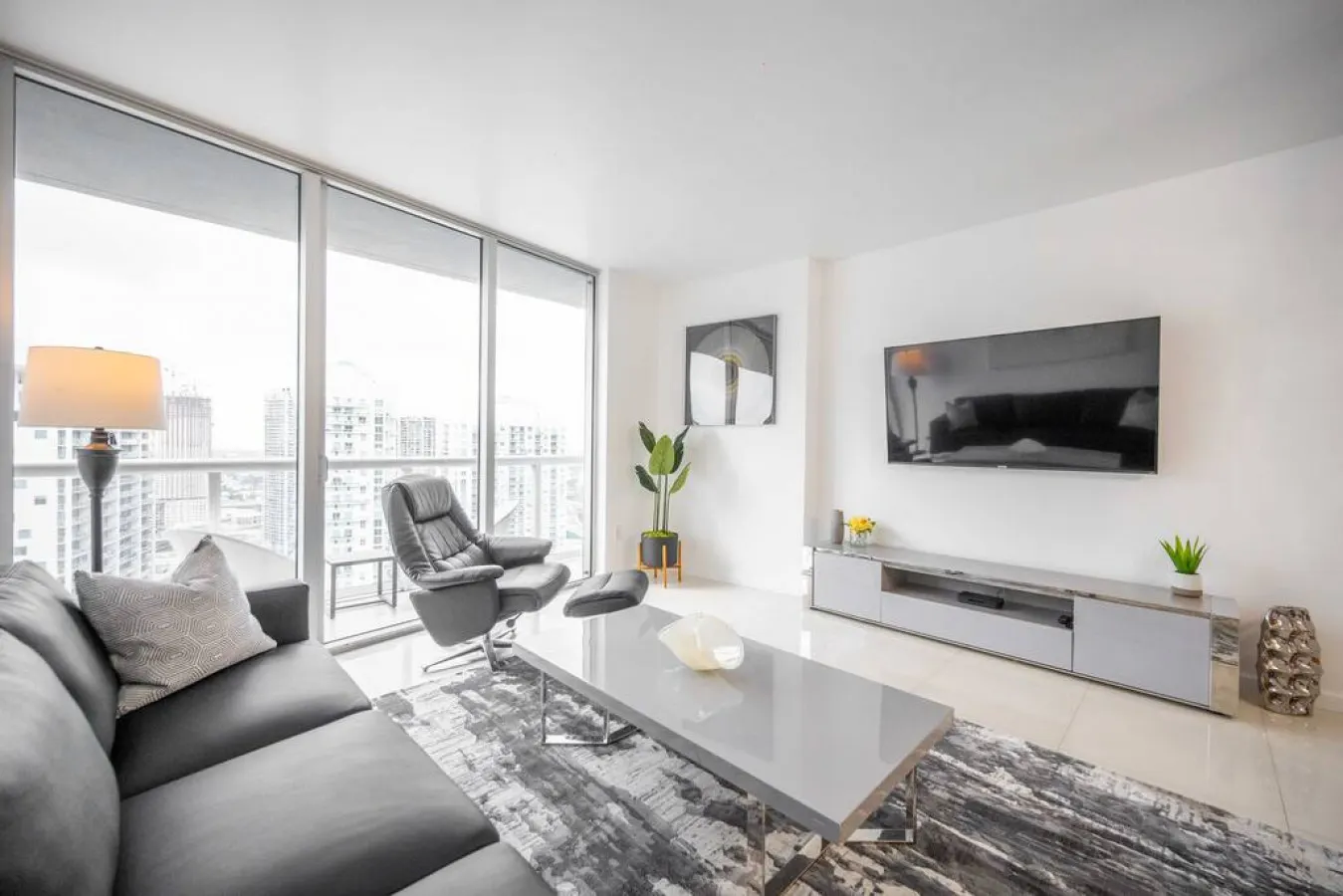 38th floor W residence 3