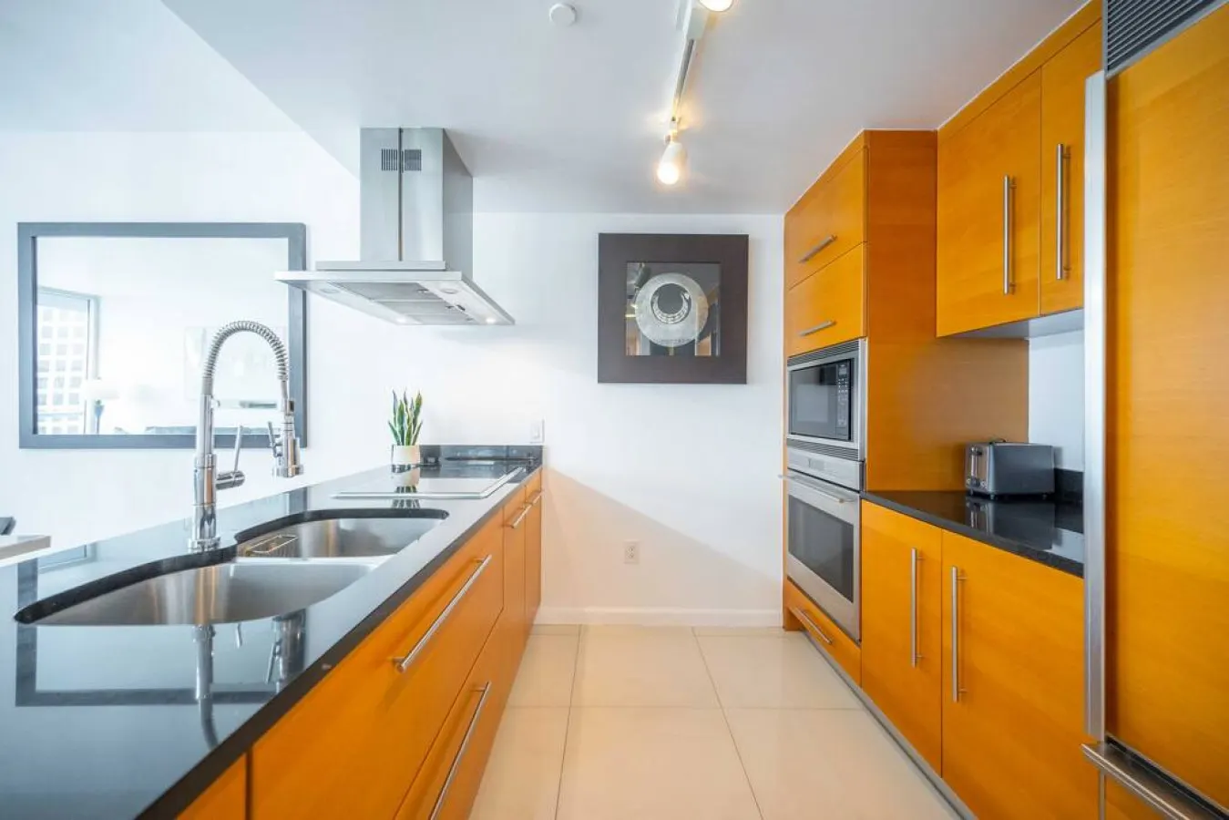 38th floor W residence 7