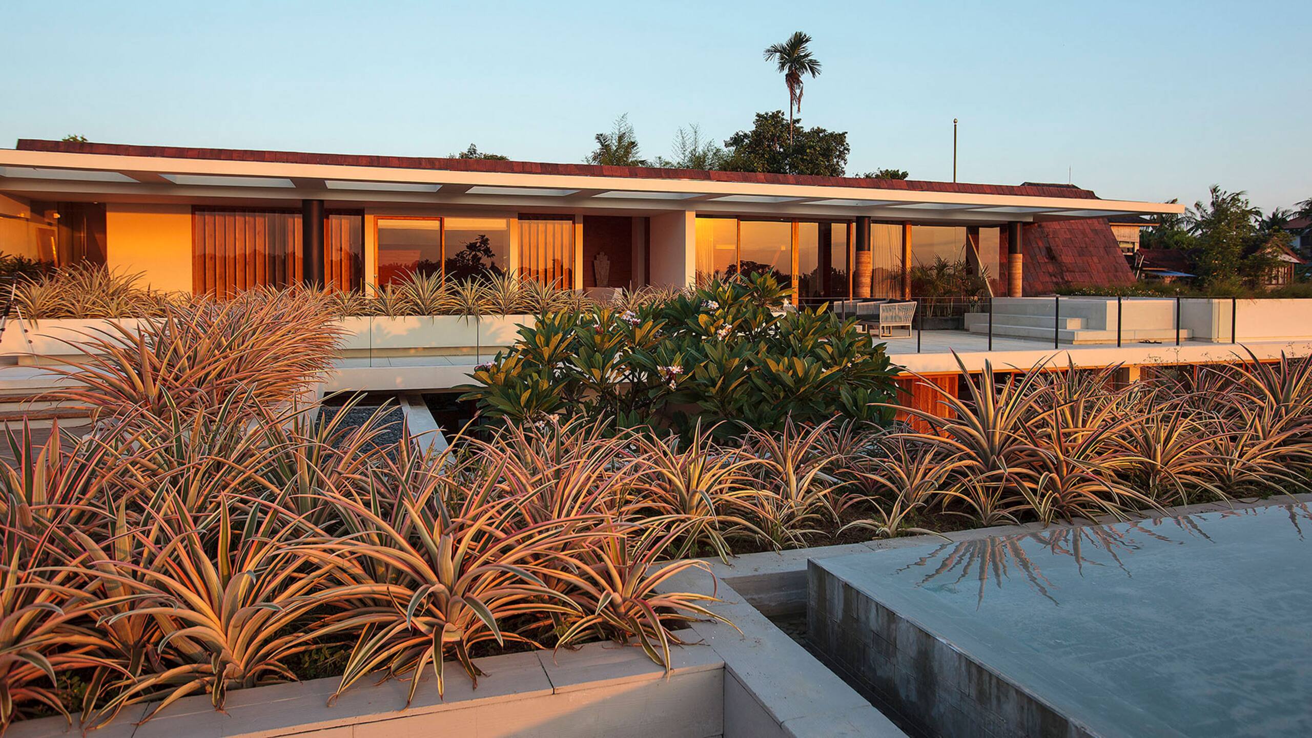 The Iman Villa by Elite Havens, 5BR, Canggu w/chef 30