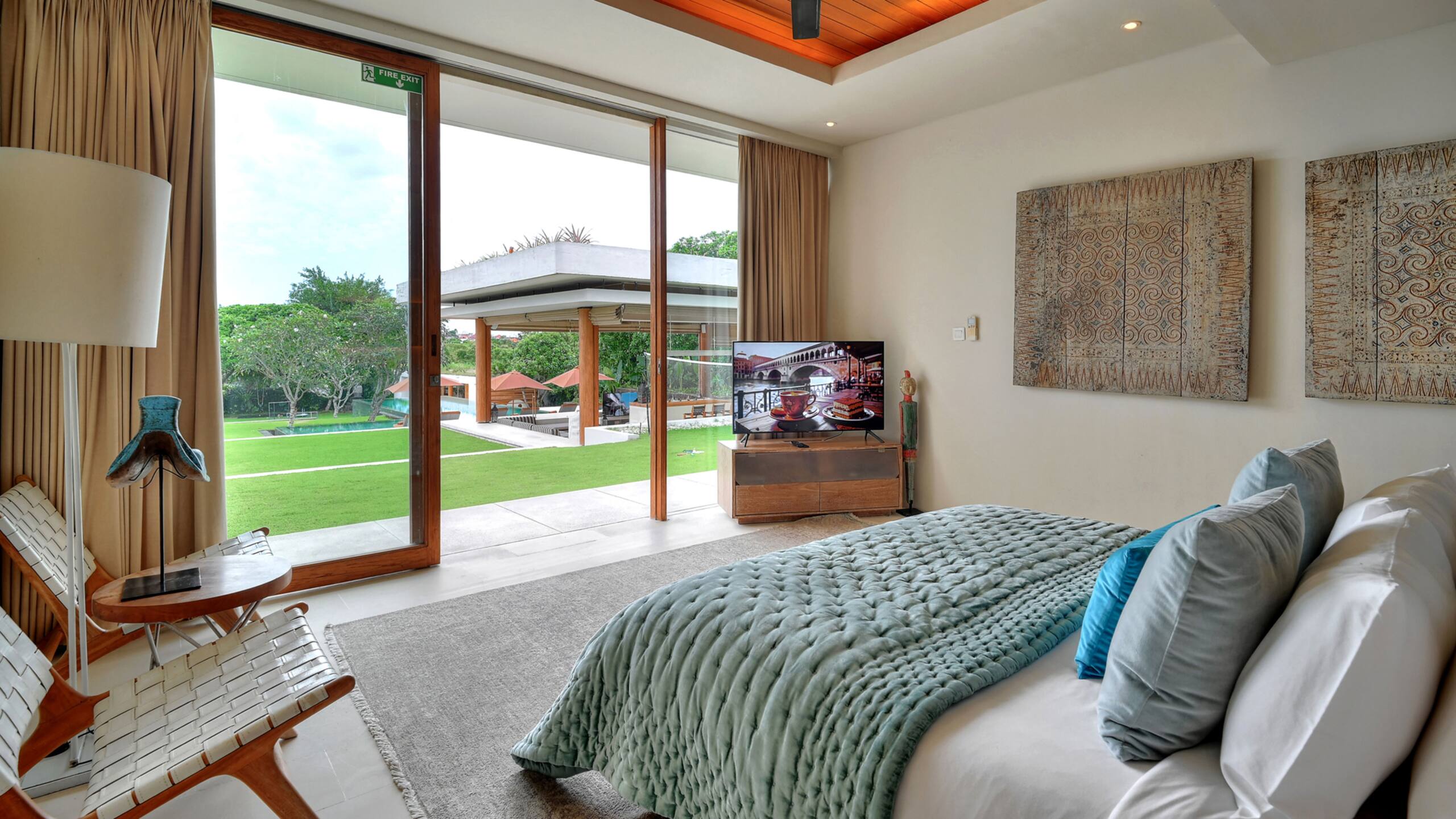 The Iman Villa by Elite Havens, 5BR, Canggu w/chef 8