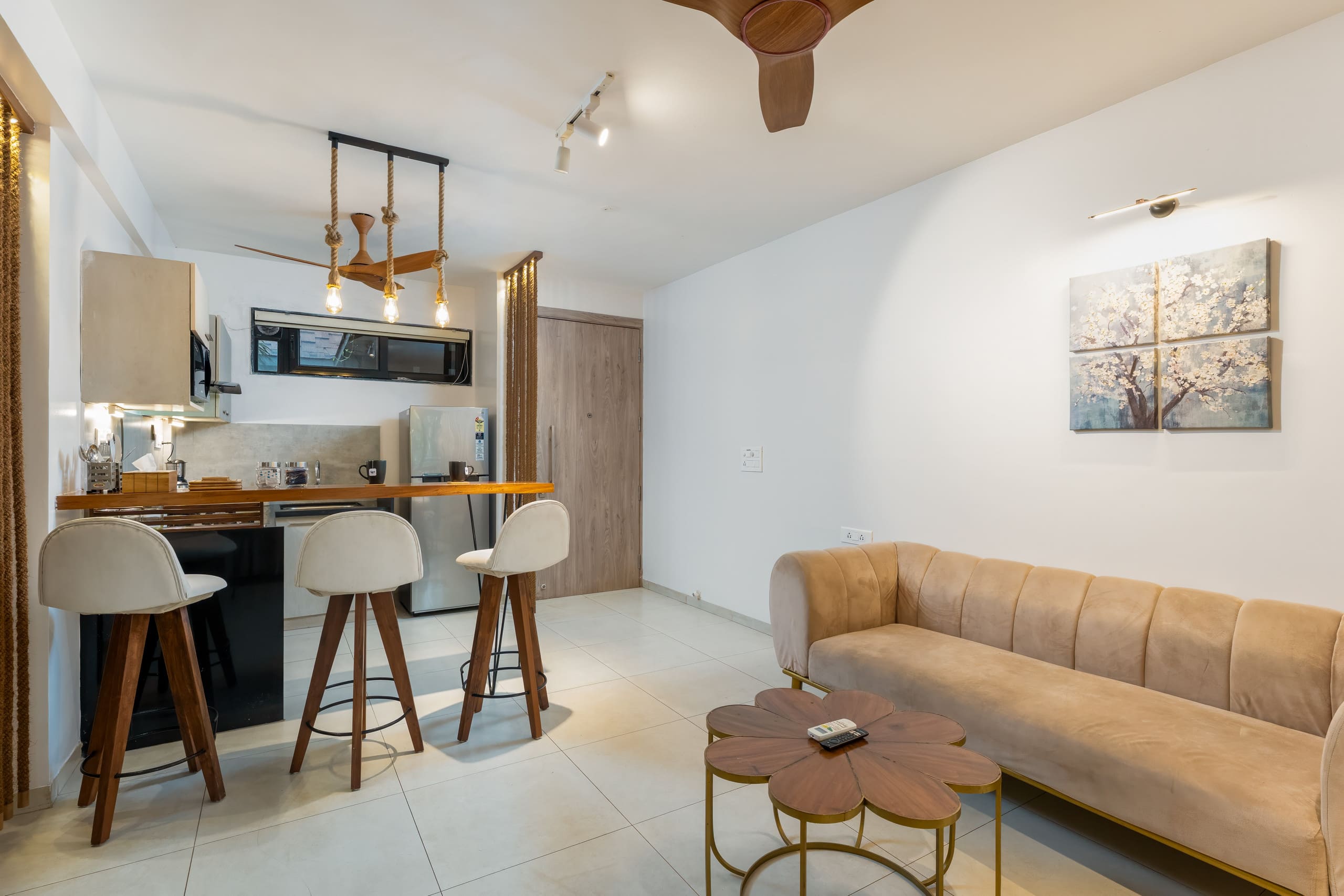 Sereno Siesta 2bhk cosy apt w/balcony swing & pool 10
