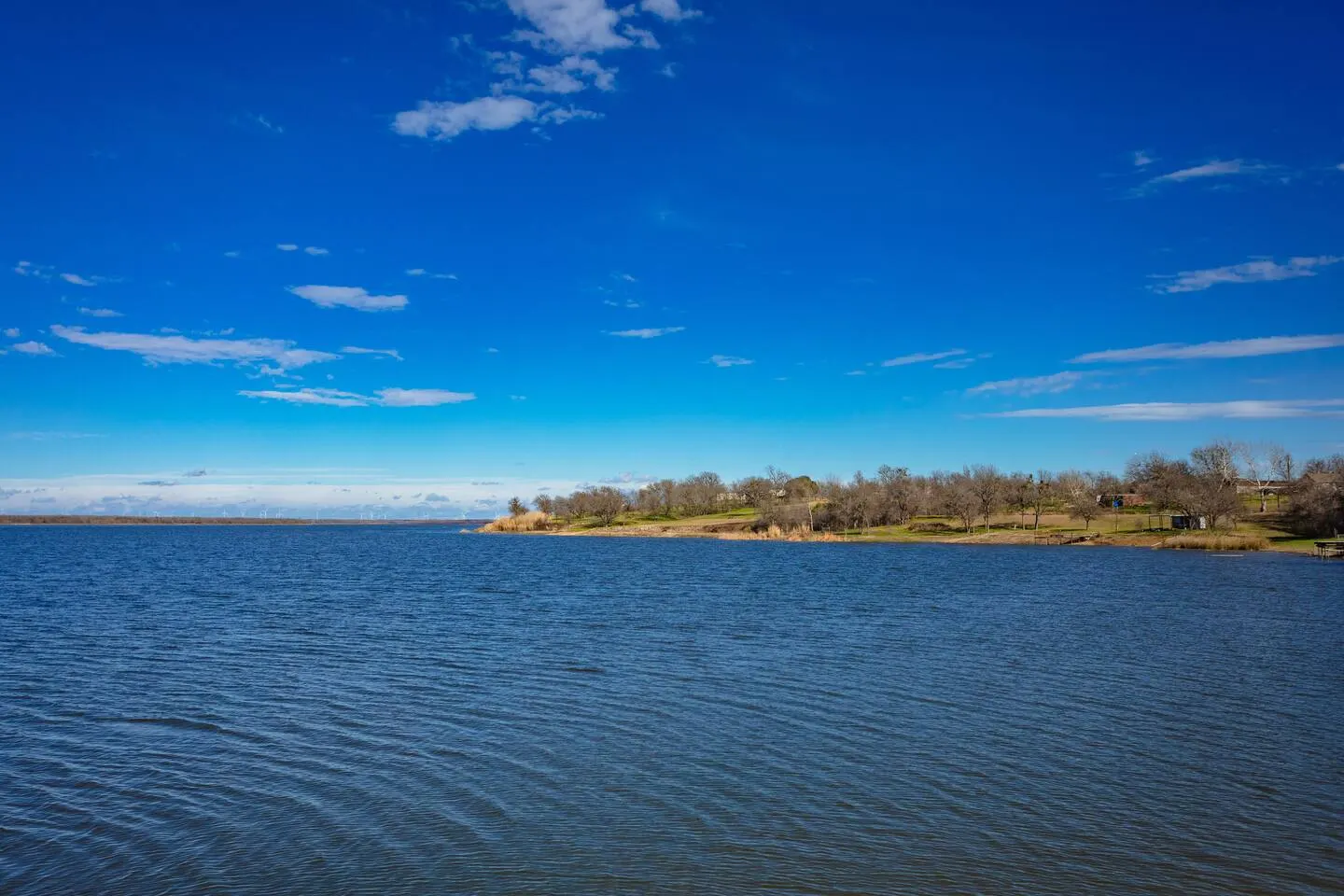 Lakefront Cottage 15 min Baylor/Magnolia/Downtown 20