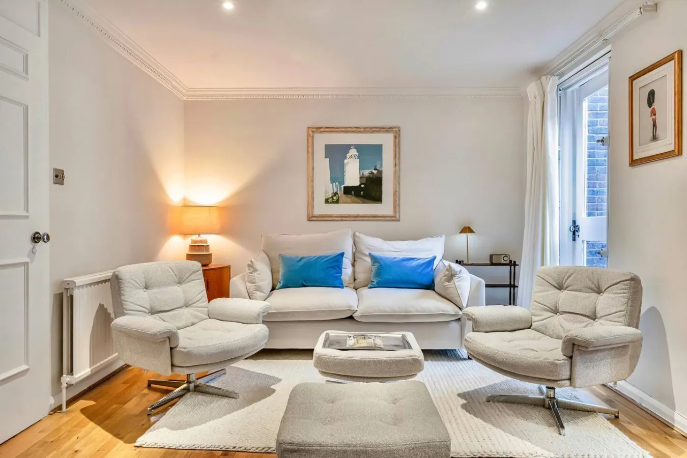 Chelsea Townhouse | Garden & Roof Terrace | Pet Friendly — photo 2