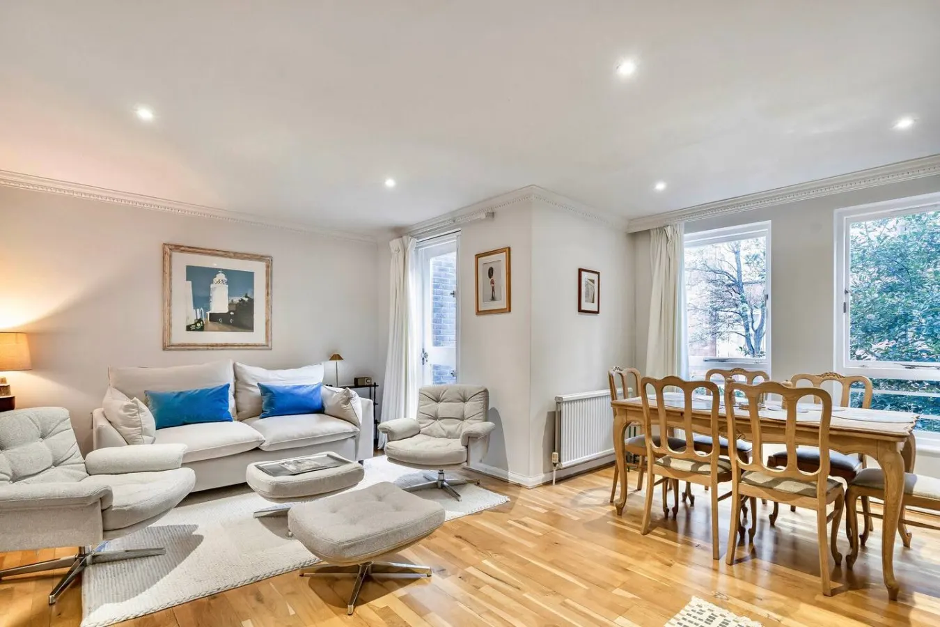 Chelsea Townhouse | Garden & Roof Terrace | Pet Friendly — photo 3