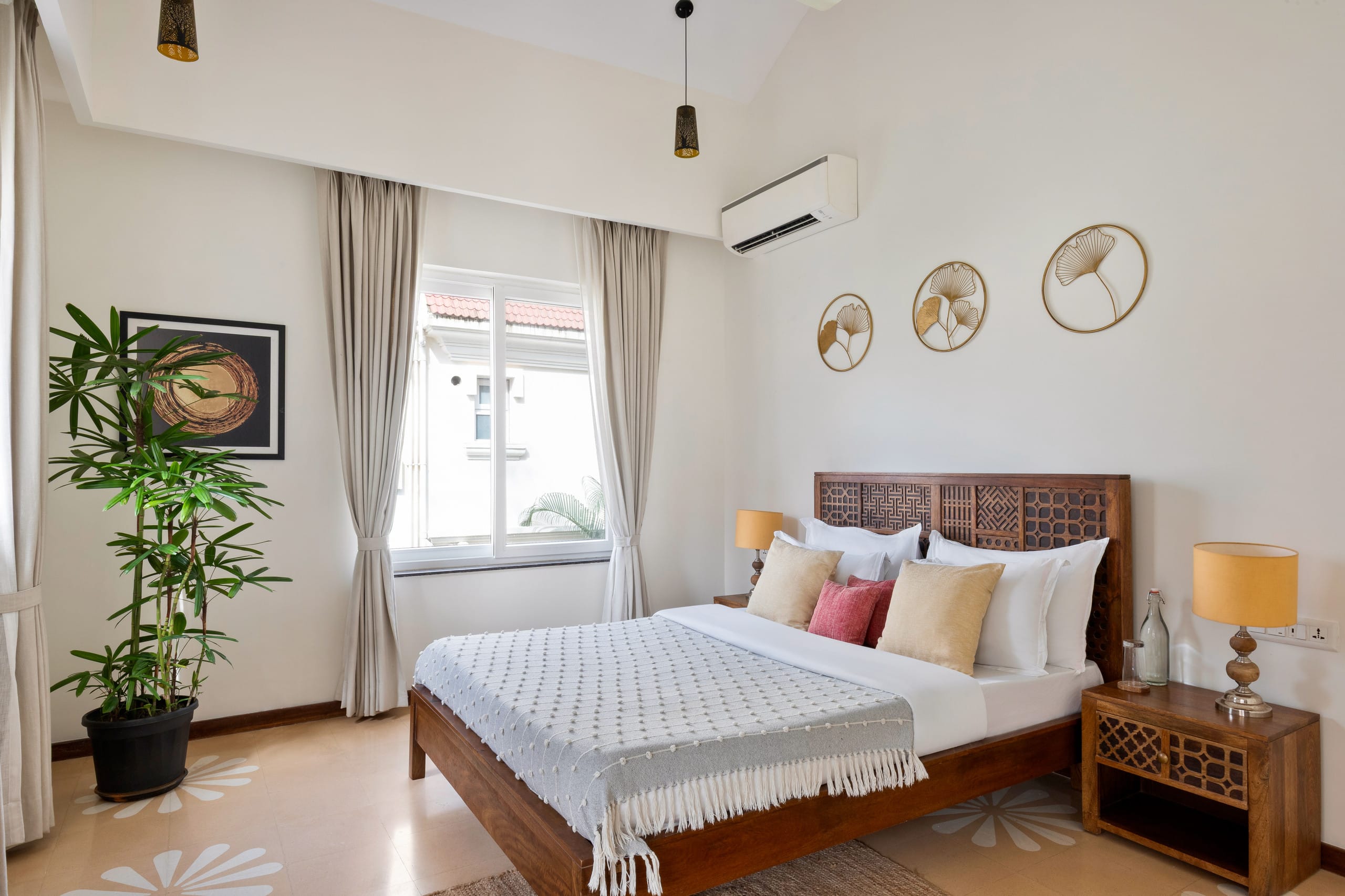 CLARO STAY- 4BHK Lux Villa Near Baga Beach 33