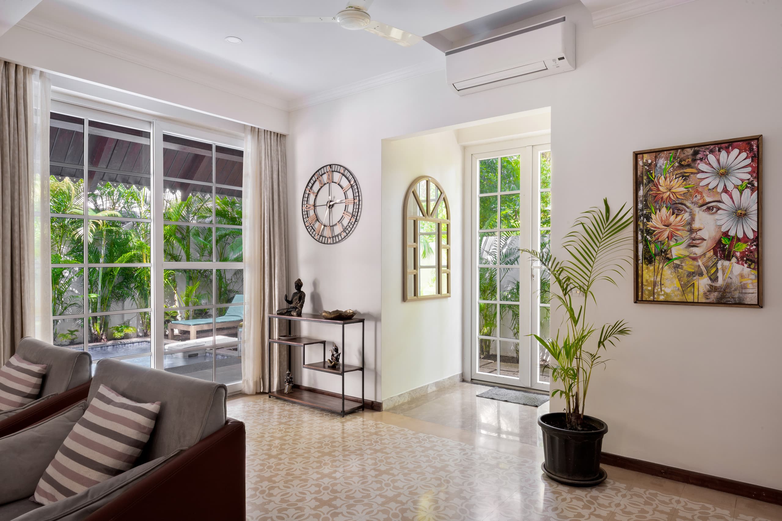 CLARO STAY- 4BHK Lux Villa Near Baga Beach 15