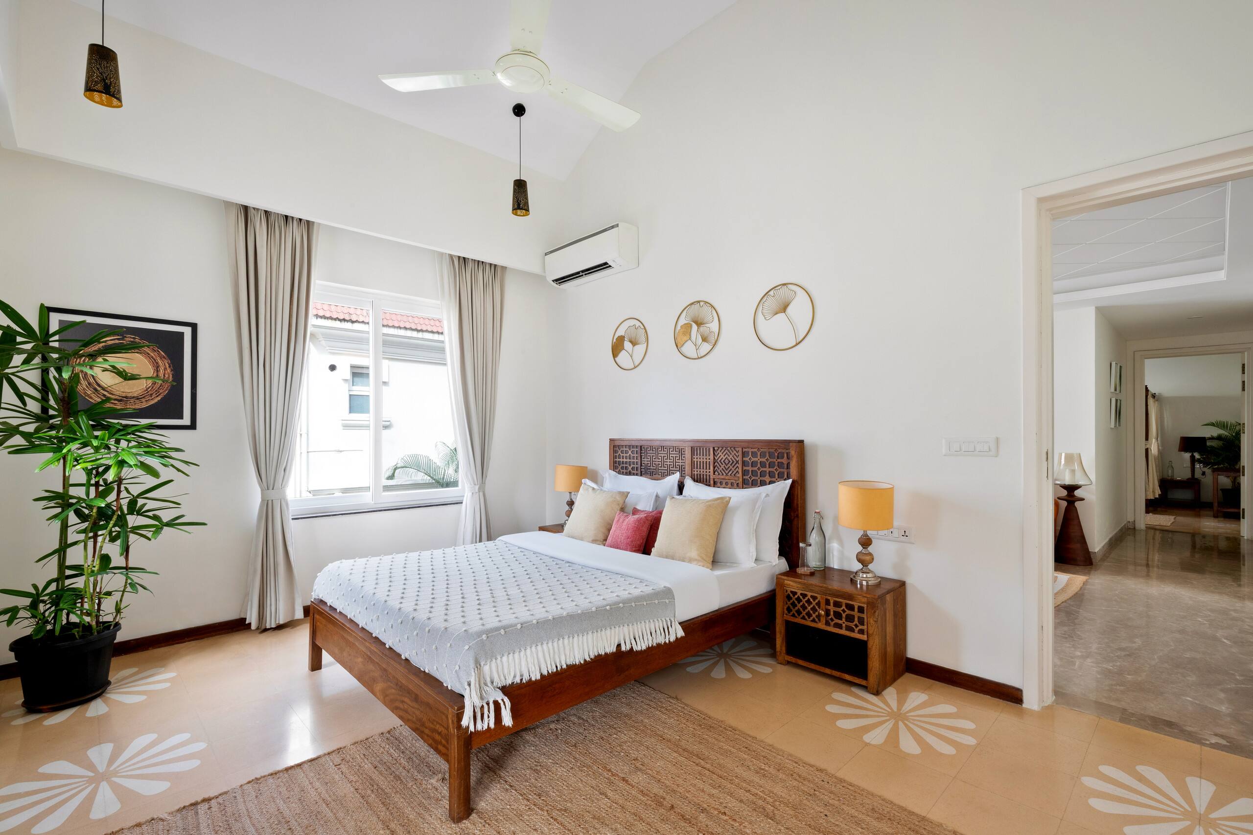 CLARO STAY- 4BHK Lux Villa Near Baga Beach 35