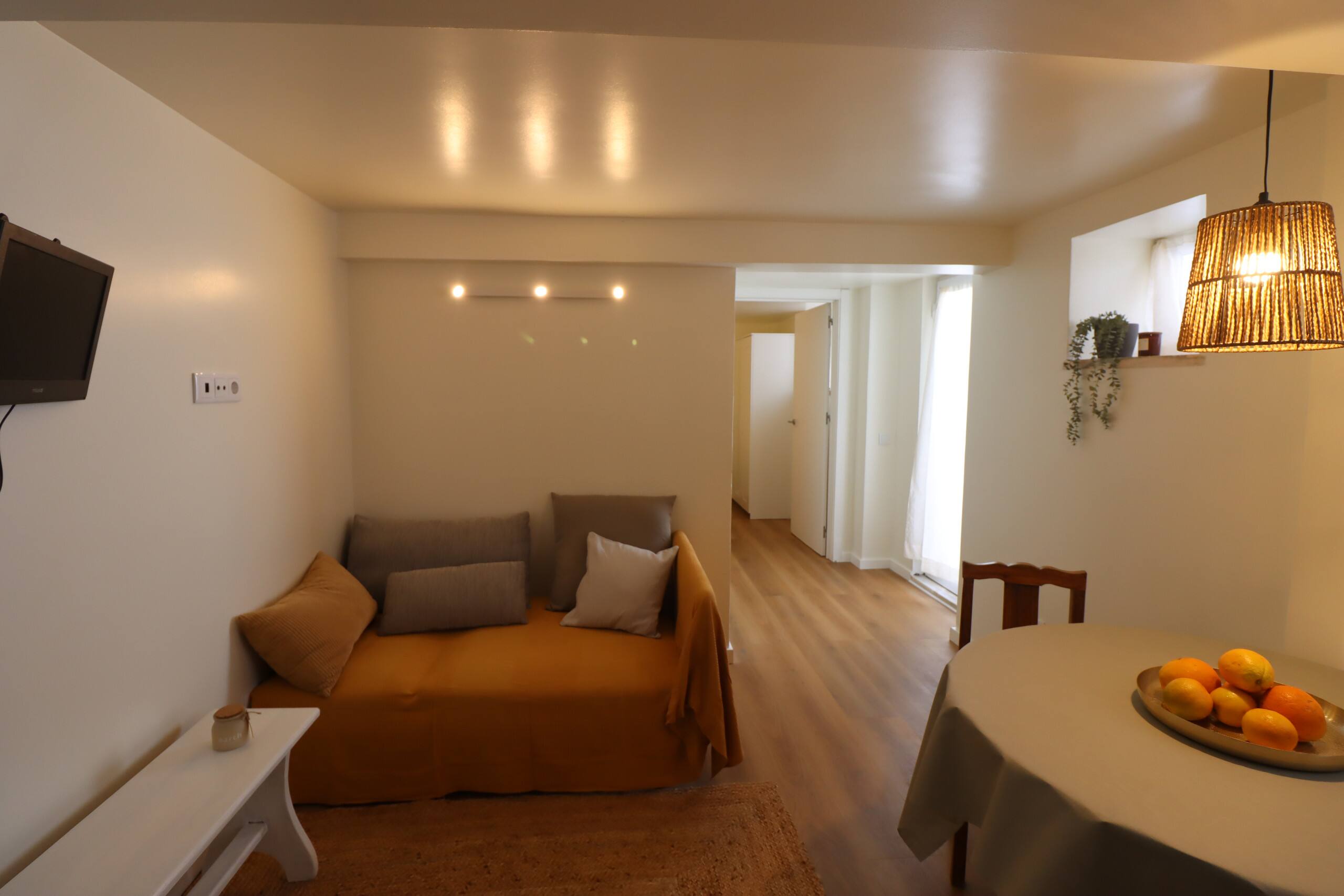 Pateo Estoril - Guincho House 10