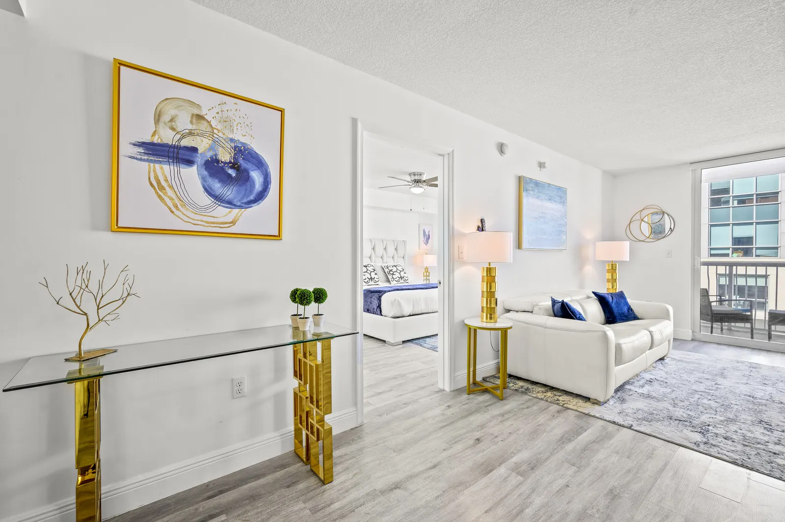High Floor Unit Located in Brickell - Free Parking 5