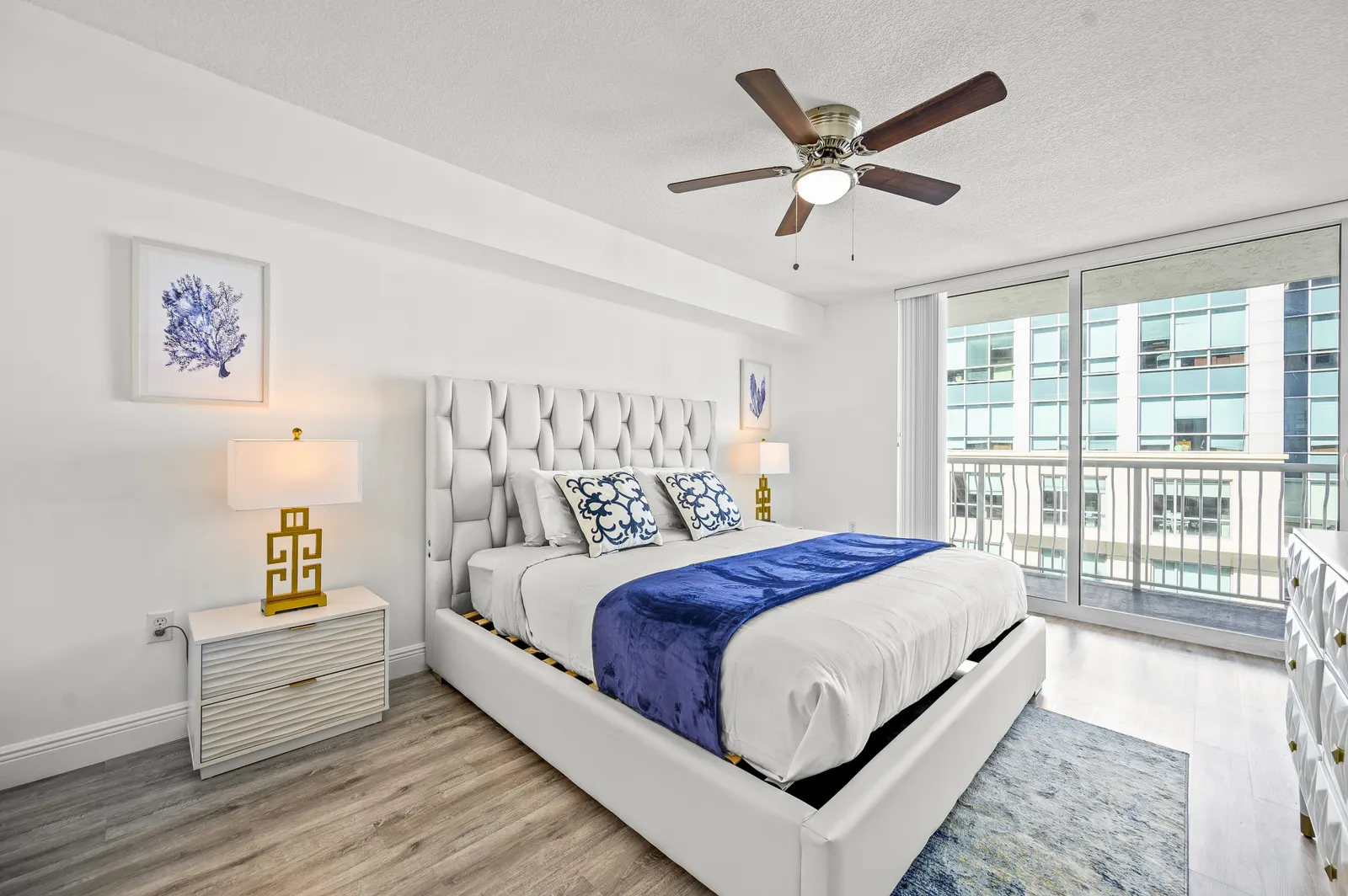 High Floor Unit Located in Brickell - Free Parking 7