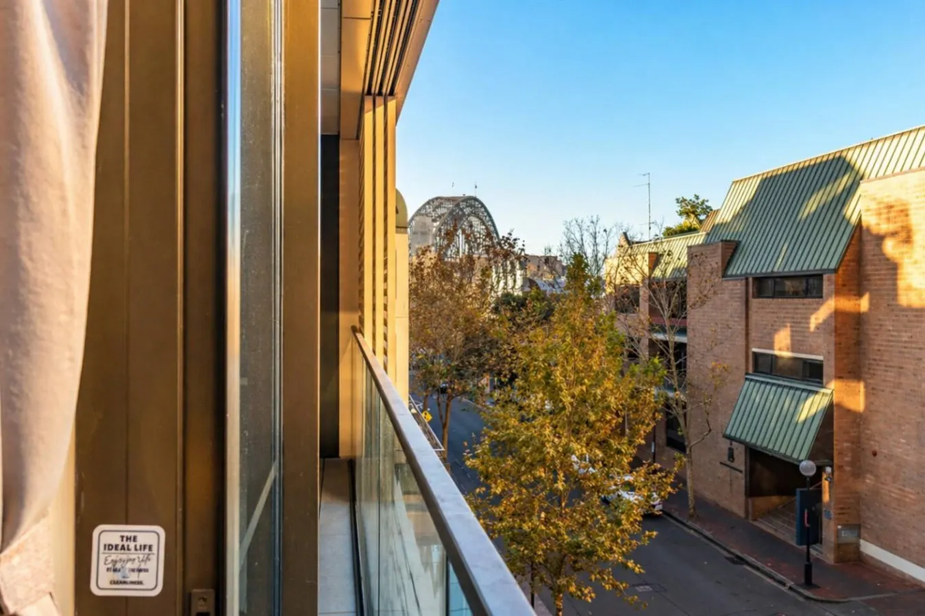 The Rocks 1BR + Workspace | Bridge View & Balcony — photo 3