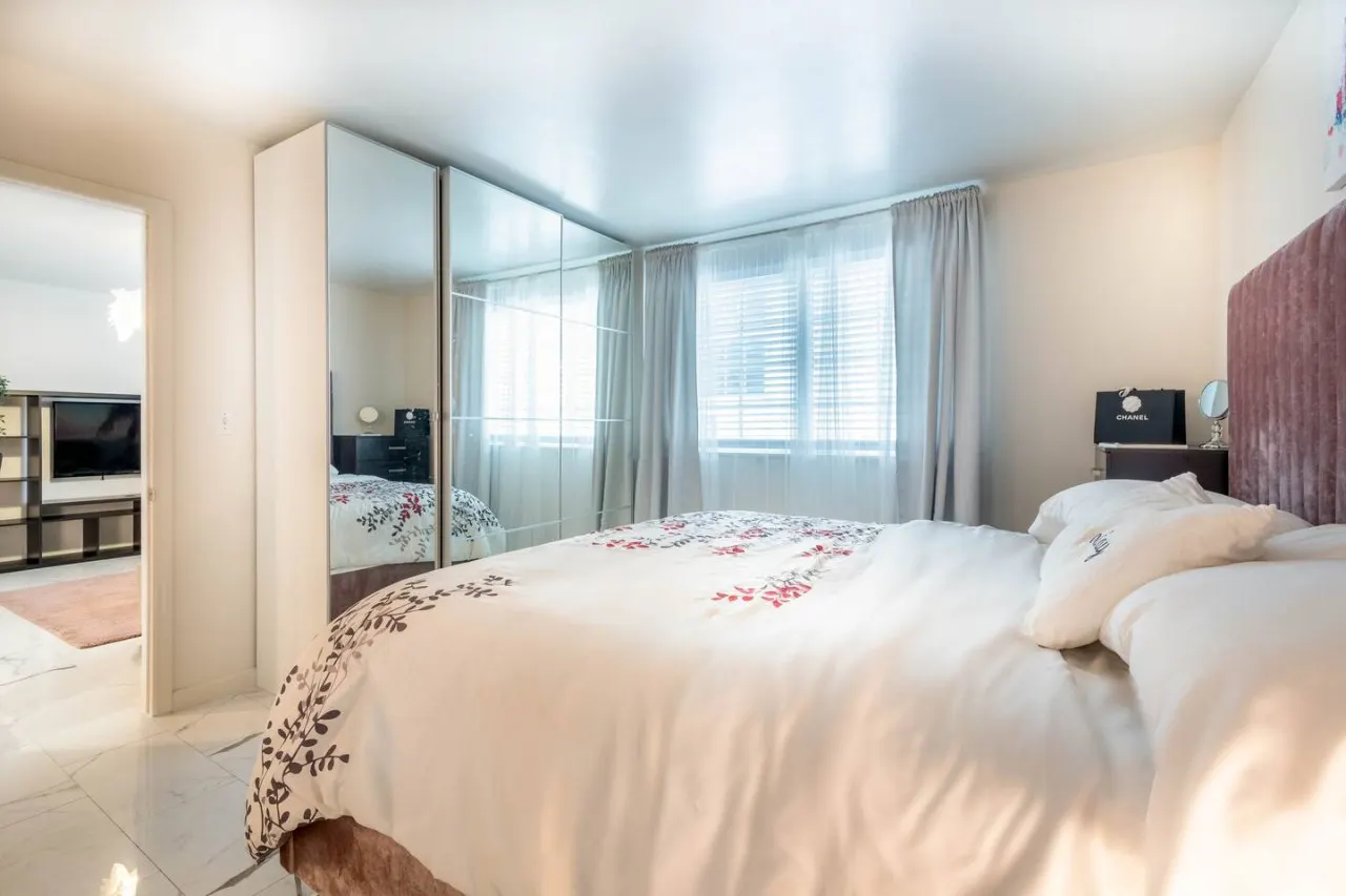 South Beach - 1 Min to Beach - King Bed 7
