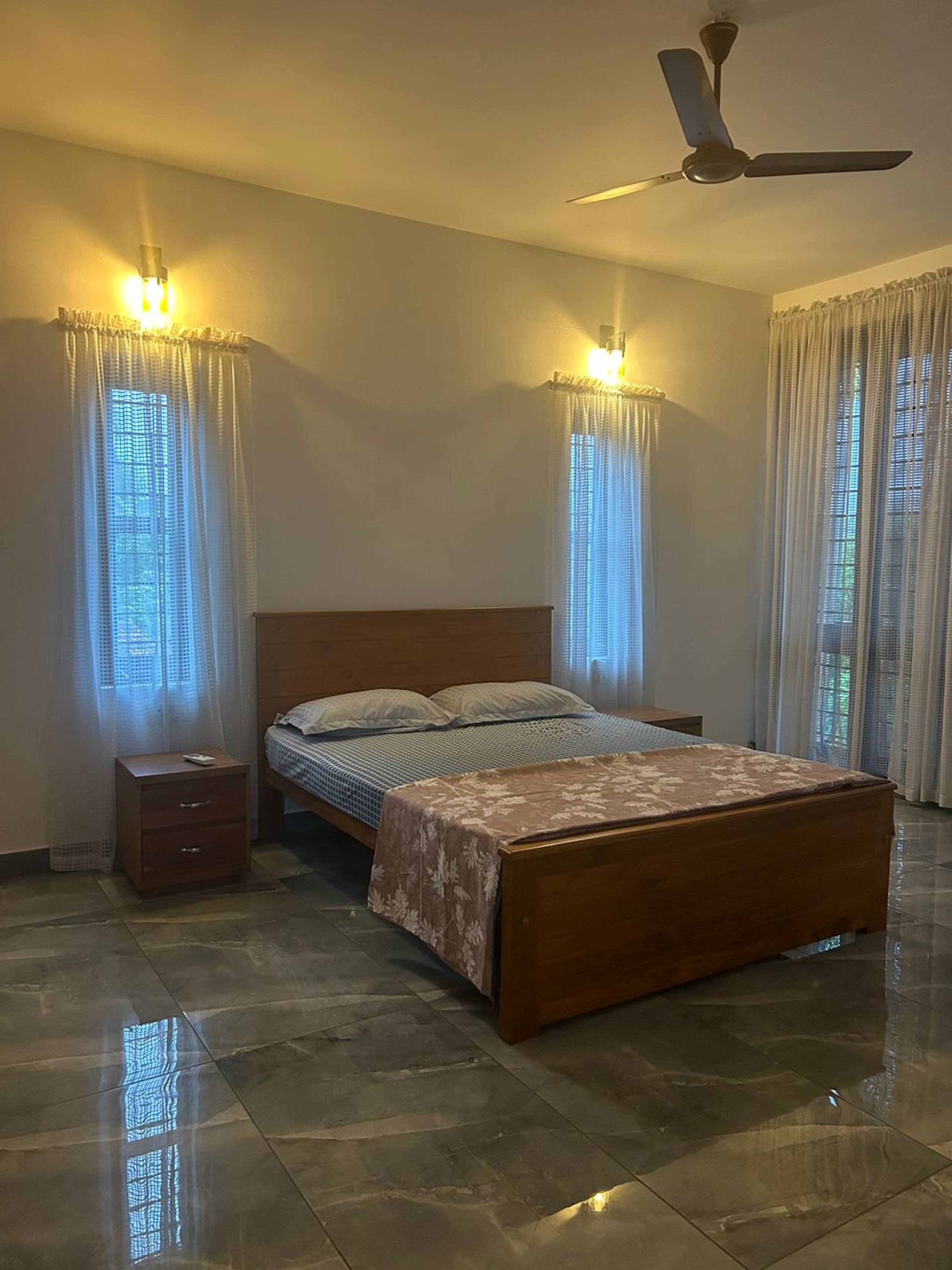 Thomaskutty Villa, 3BHK @ Calicut, Near Med Clg 11