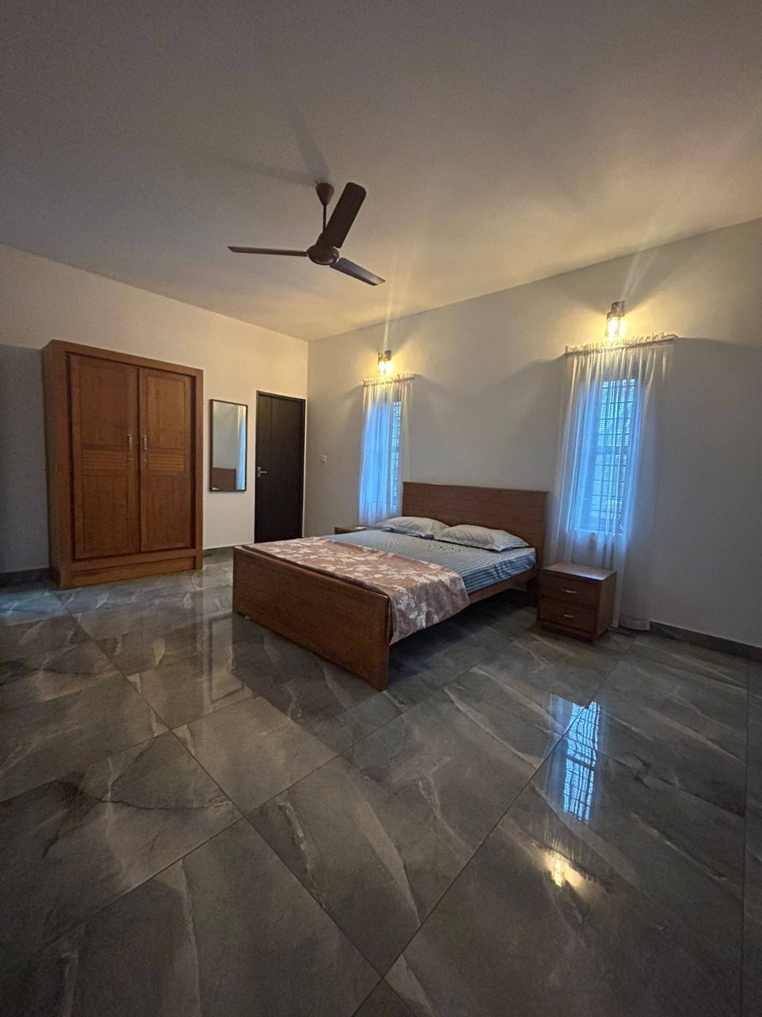 Thomaskutty Villa, 3BHK @ Calicut, Near Med Clg 9