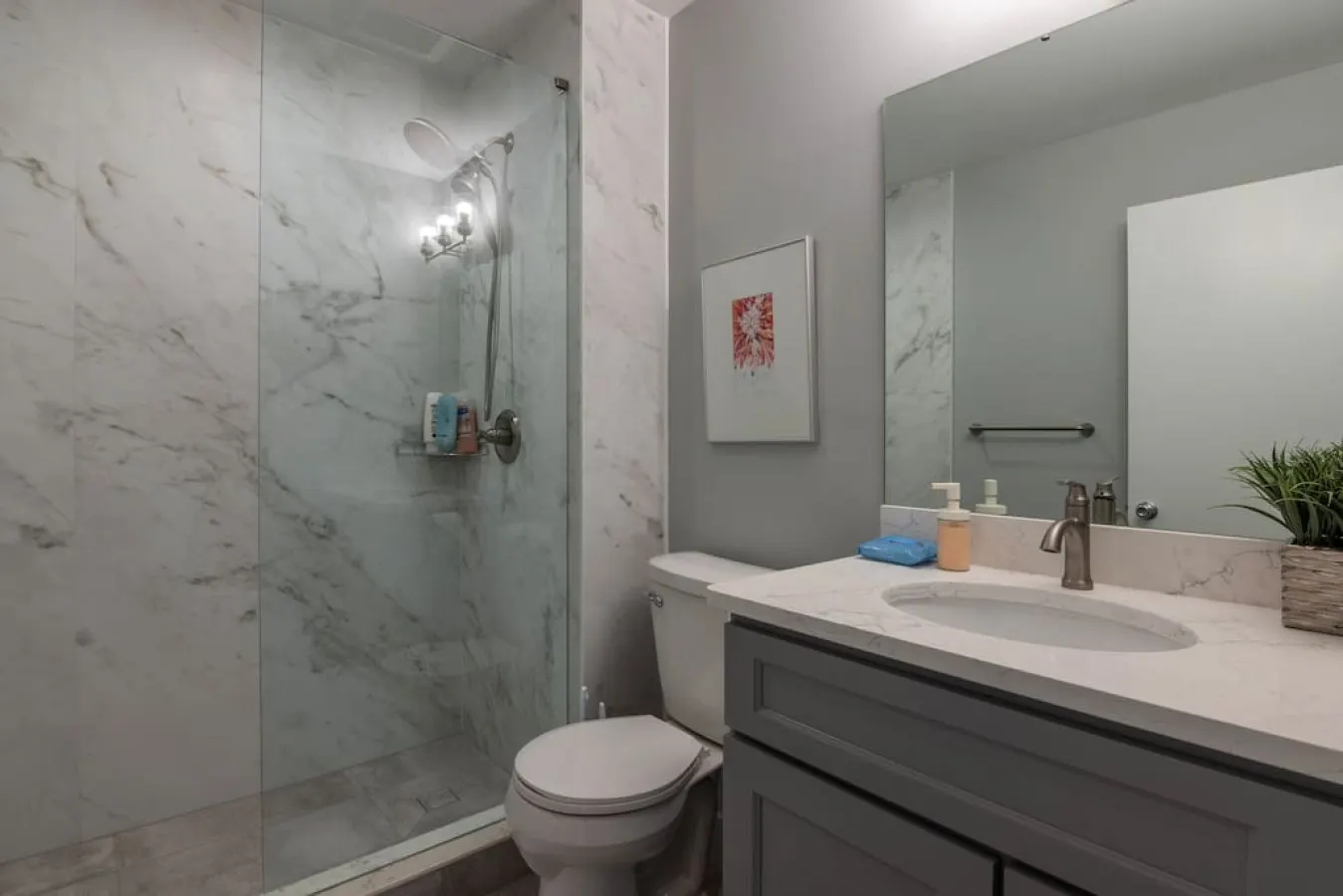Entire Historic Building: Sleeps 30 18
