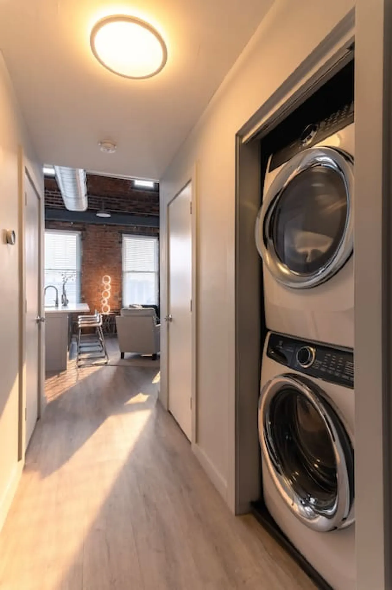 Entire Historic Building: Sleeps 30 8