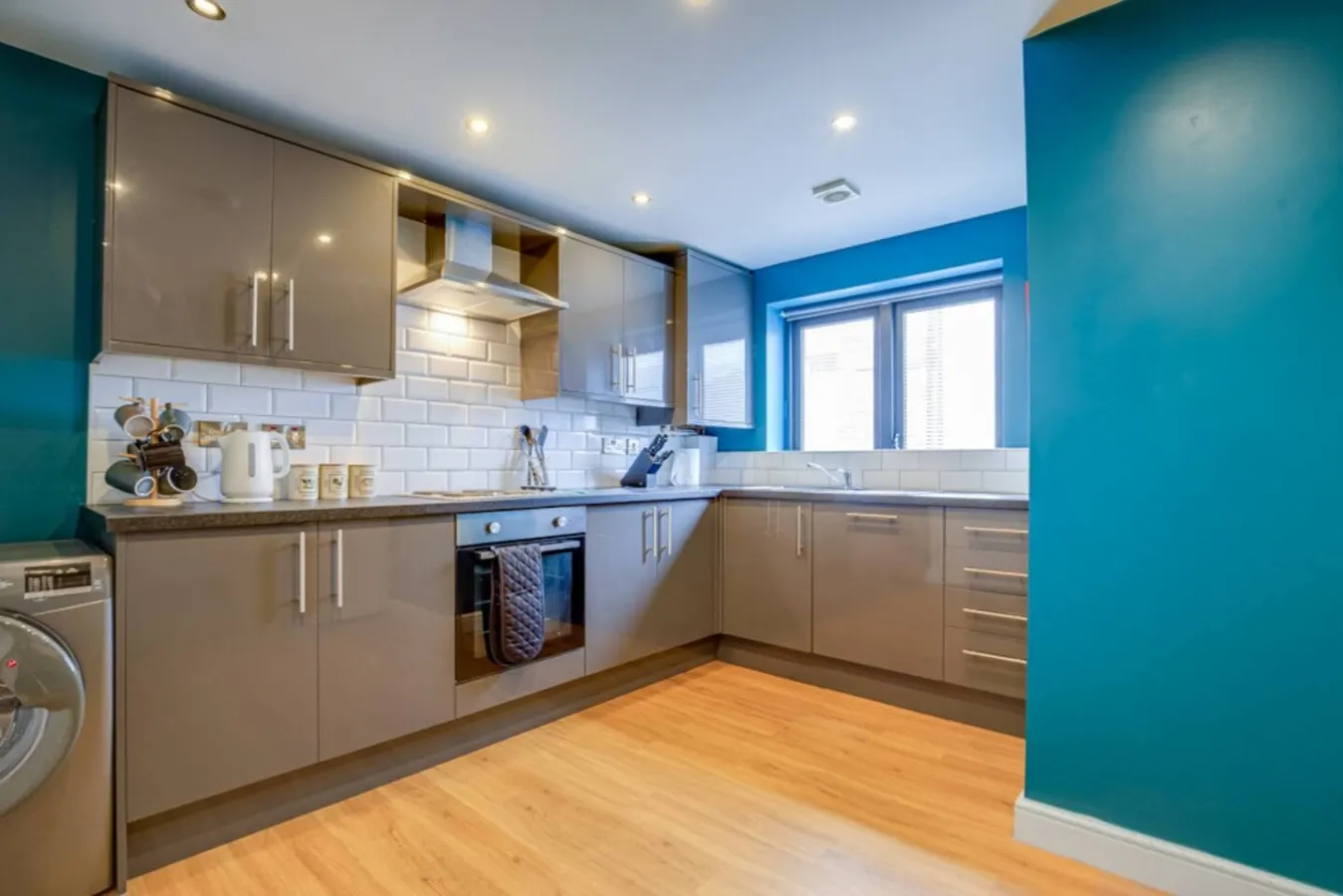 Spacious 4 BR Kelham Stay 8 Beds 10 Guests 5