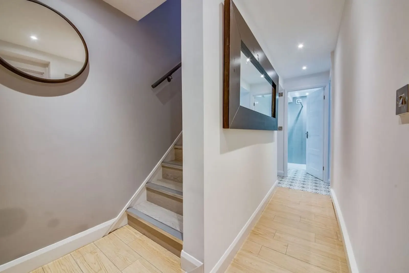 Beautiful Harborough Avenue - 6 Bed House 17