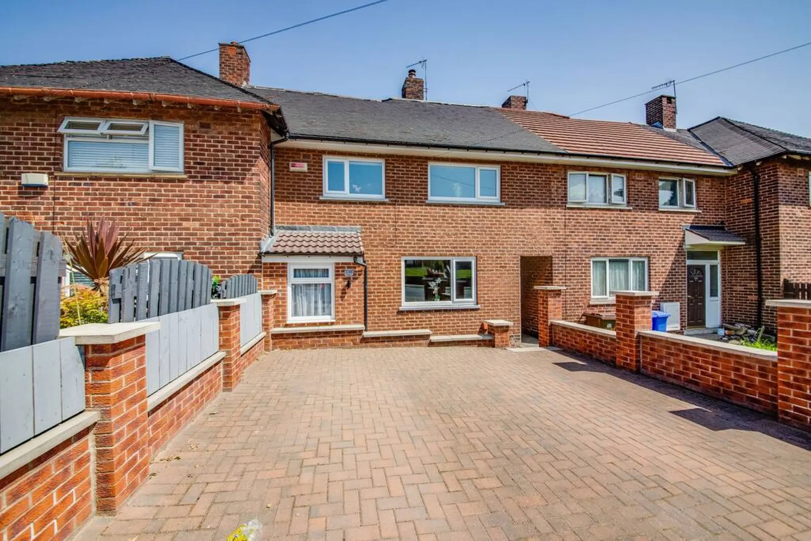 Beautiful Harborough Avenue - 6 Bed House 19