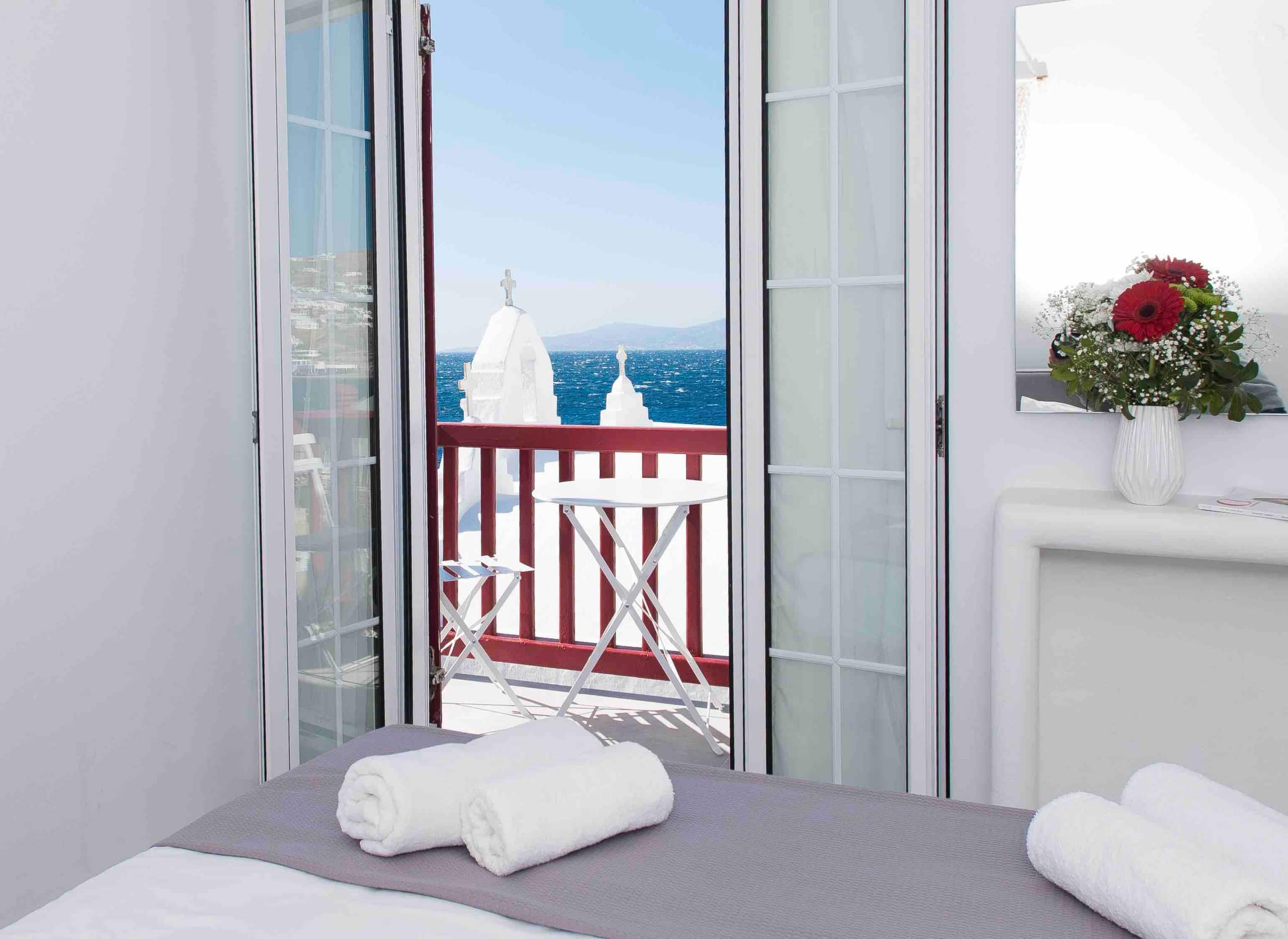 Myconian Little Venice Grand Suite with Sea View — photo 3