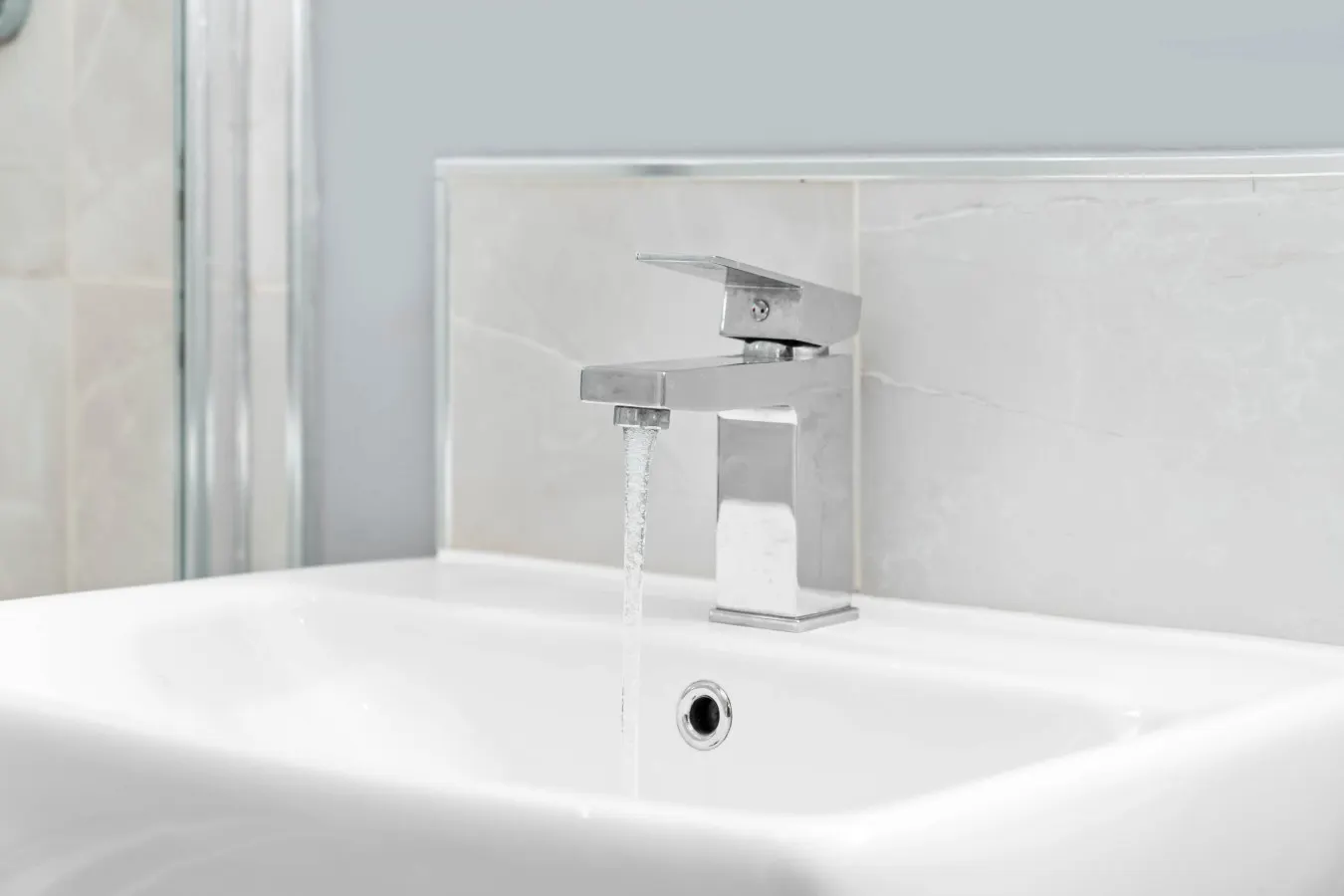 Stylish Apartment - Central - Parking - Netflix 16