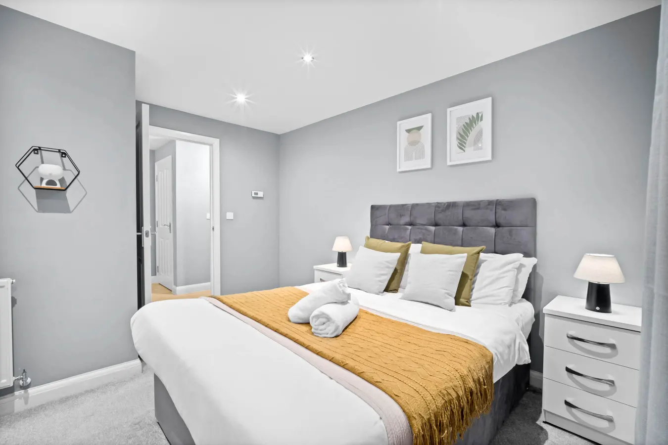 Stylish Apartment - Central - Parking - Netflix 6