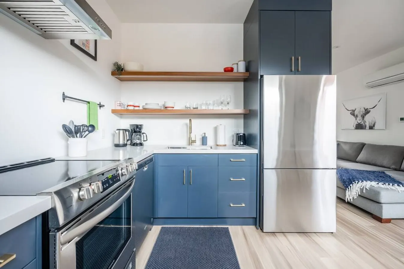 Designer Studio Prime Location Modern Design 3