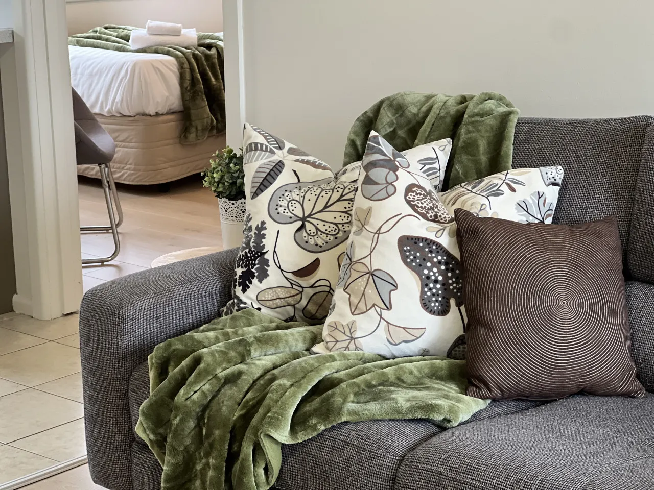 Geelong CBD Apartment short & long term stays — photo 4