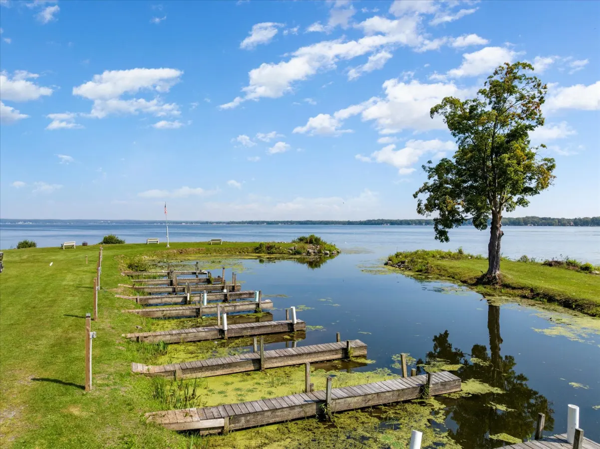 Hidden Harbor Marina Unit 3 - Oneida Lake's Premier Fishing Paradise! 8
