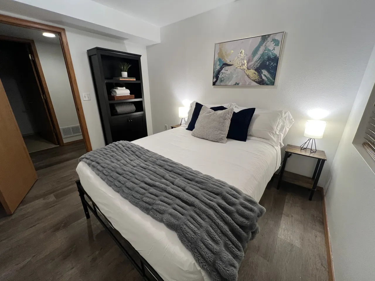 Spacious 6-Bedroom Near USAFA - Sleeps 12 Comfortably! * Pet Friendly * 5