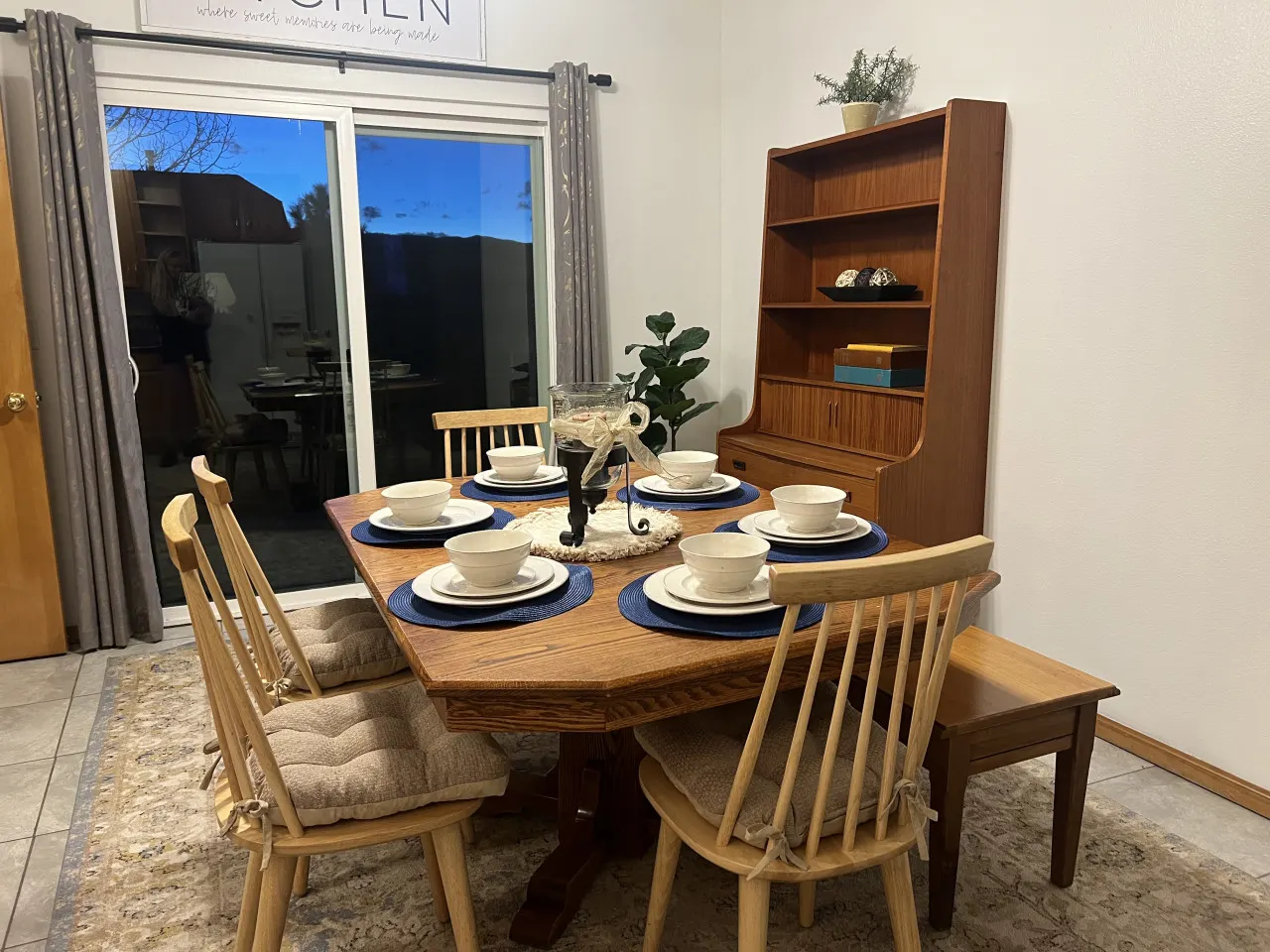Spacious 6-Bedroom Near USAFA - Sleeps 12 Comfortably! * Pet Friendly * 8