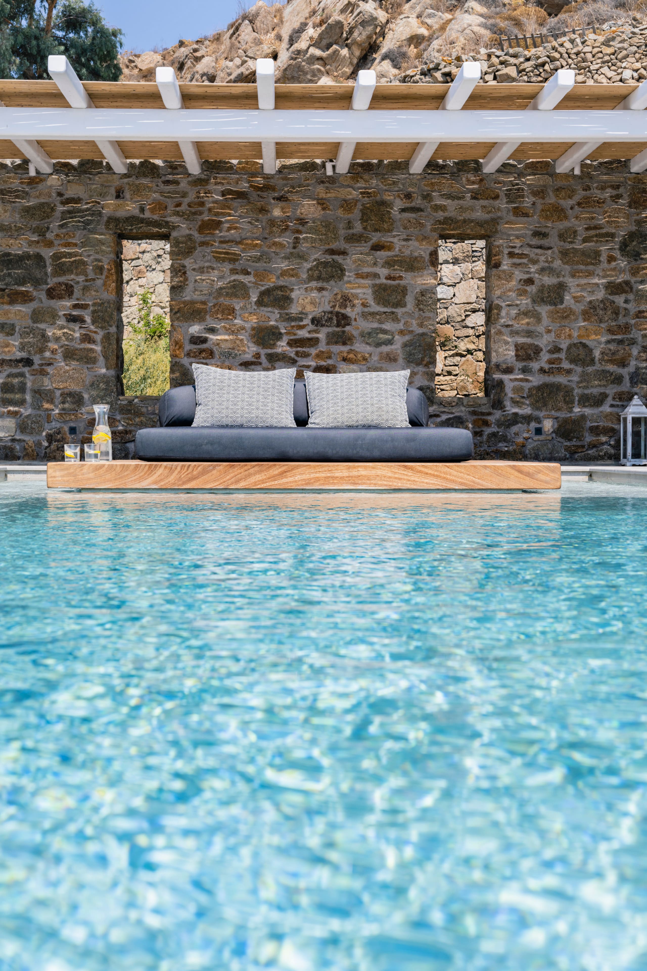 Villa Camelia 1 - Psarou - Private Pool & Jacuzzi — photo 4
