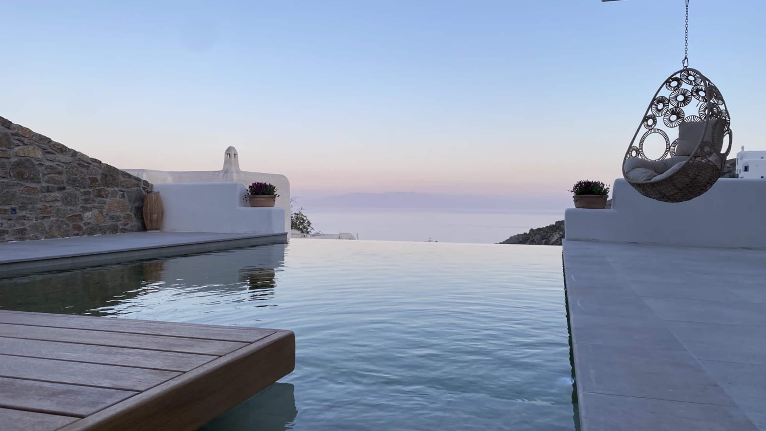 Villa Camelia 1 - Psarou - Private Pool & Jacuzzi — photo 2