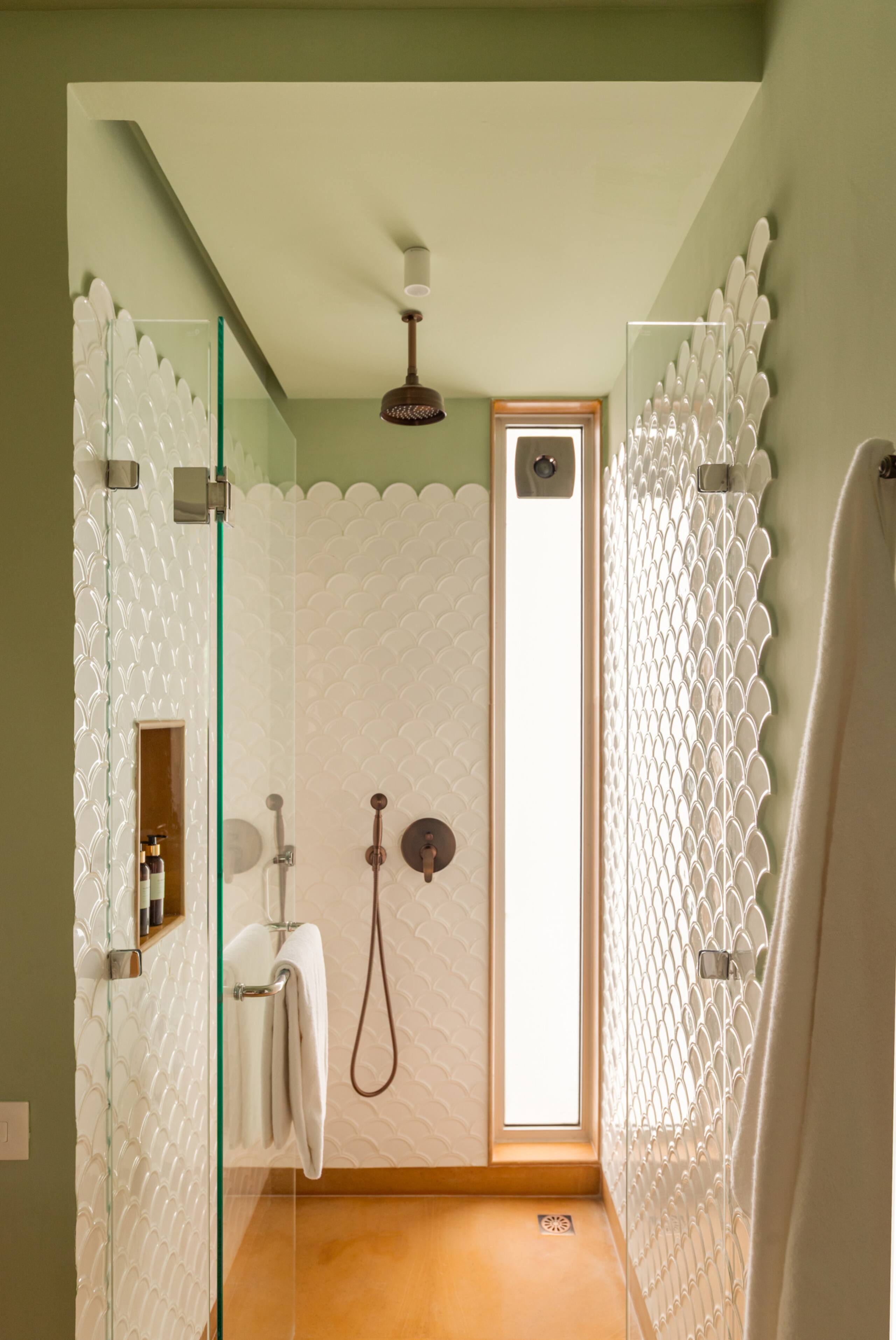 ElVolar Elegant 2BHK W/ Common pool & Balcony 18