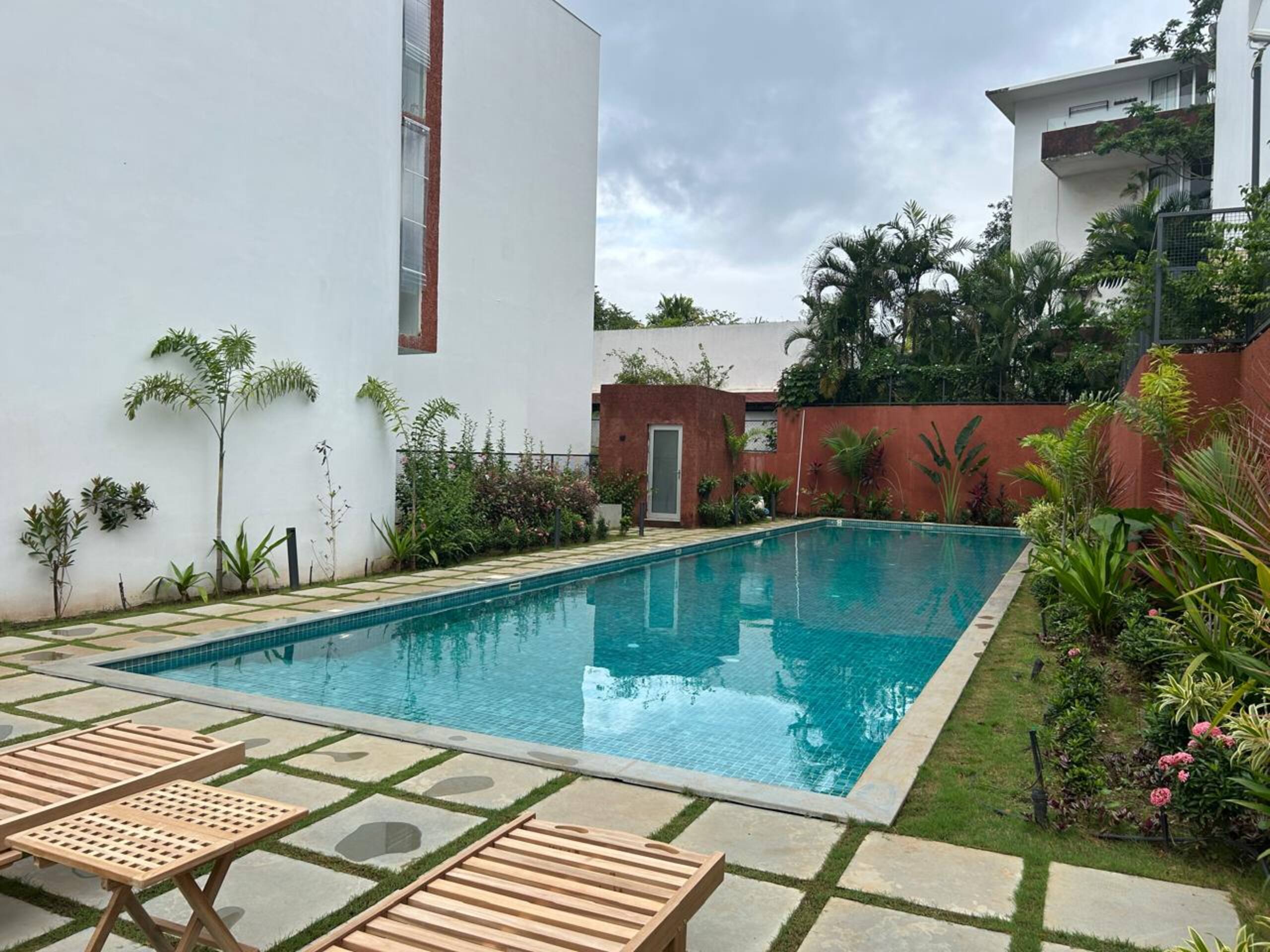 ElVolar Elegant 2BHK W/ Common pool & Balcony 22