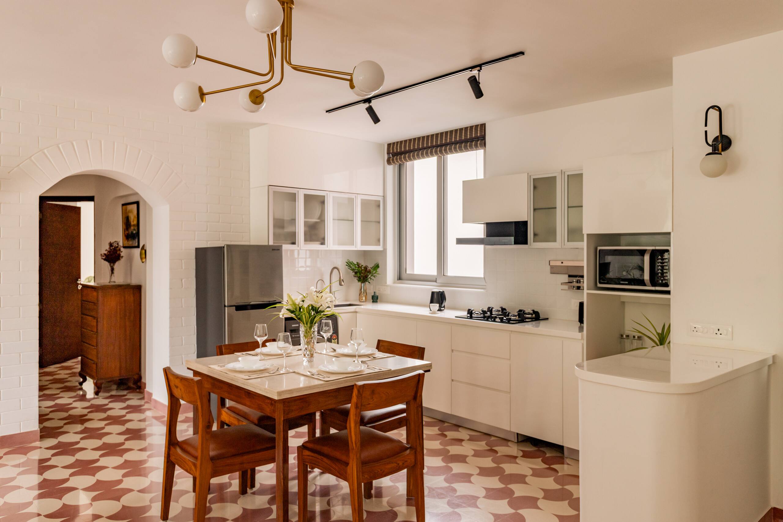 ElVolar Elegant 2BHK W/ Common pool & Balcony — photo 3