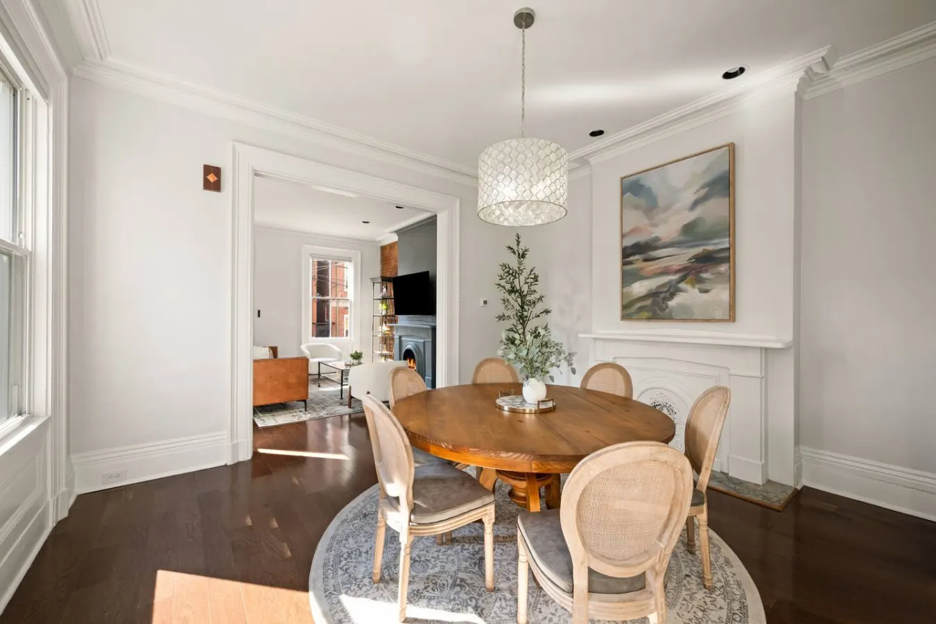 Huge Lux Historic Retreat, Walk to All Downtown 18