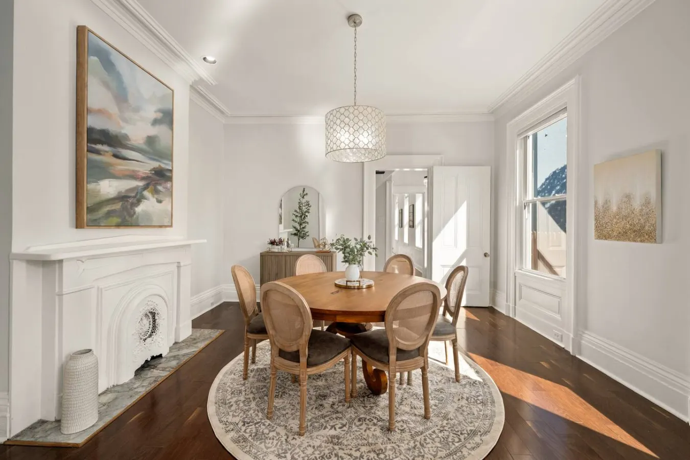 Huge Lux Historic Retreat, Walk to All Downtown 3