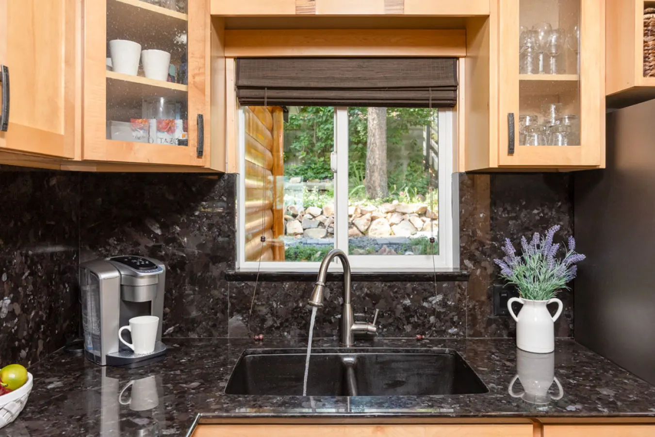Serenity Nook Hot Tub - Views of Big Bear Lake - Backyard Dream 17