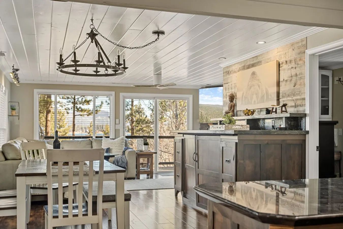 Serenity Nook Hot Tub - Views of Big Bear Lake - Backyard Dream 20