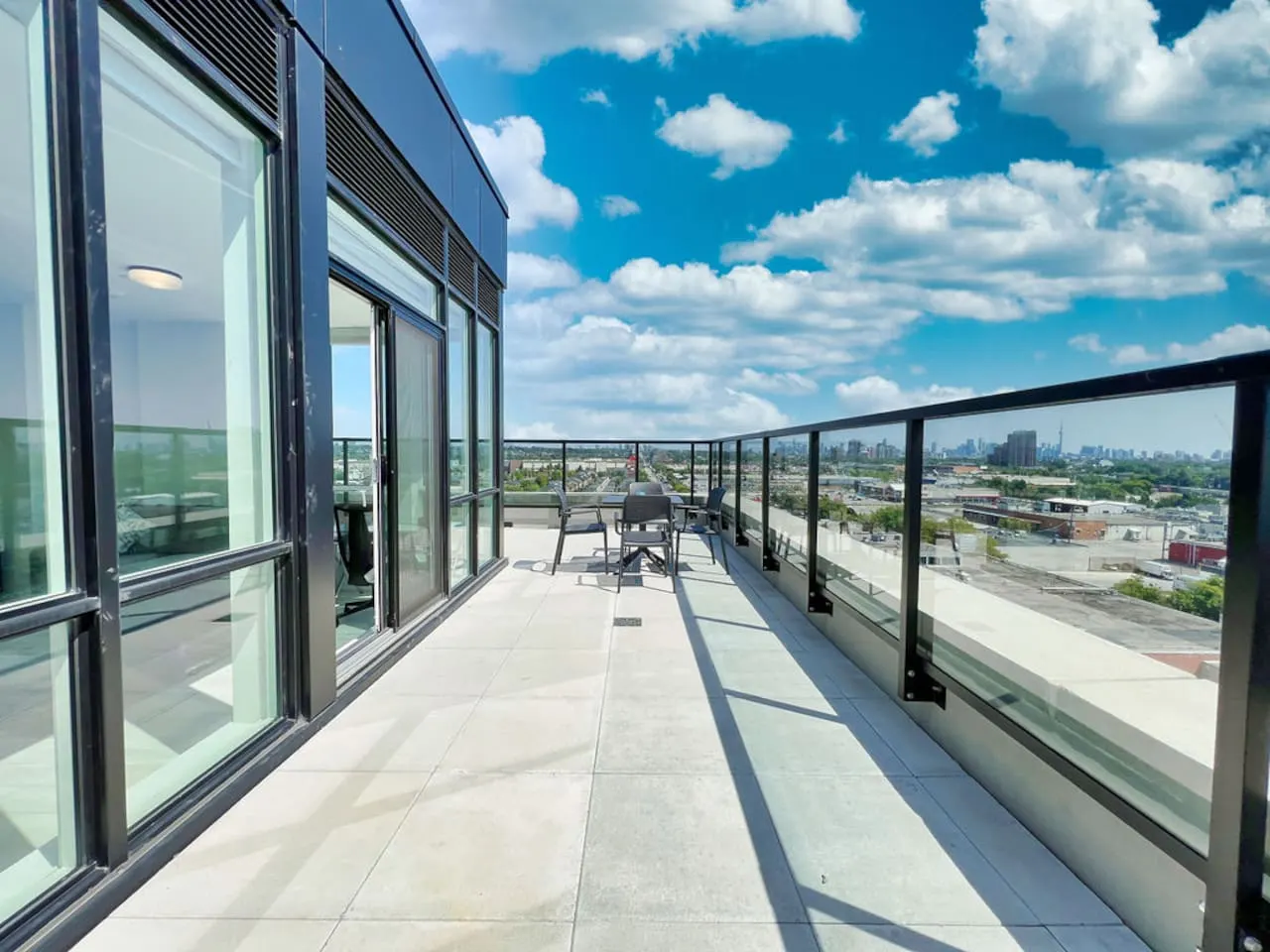The Panorama Penthouse 180° Views Free Parking 9