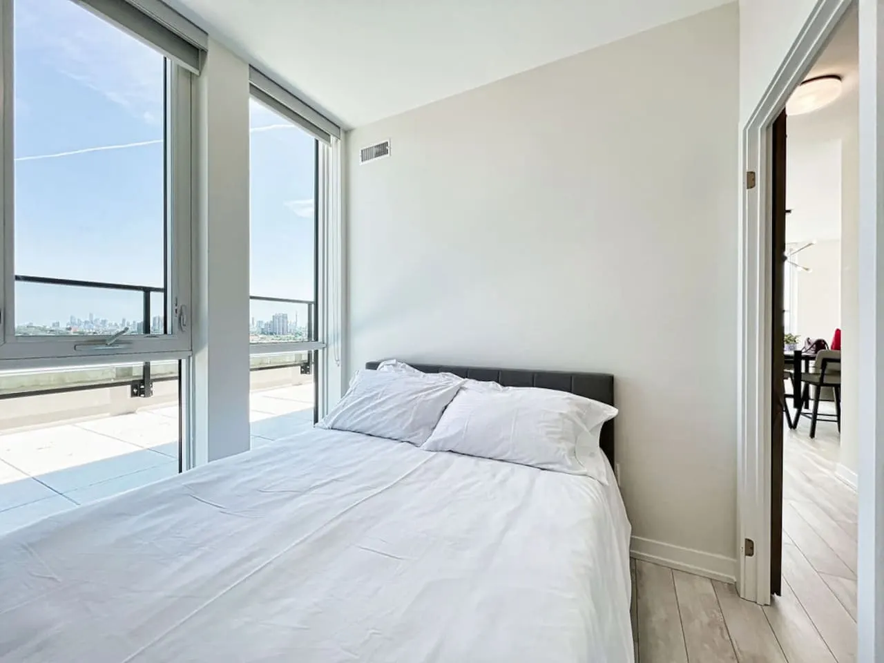 The Panorama Penthouse 180° Views Free Parking 15