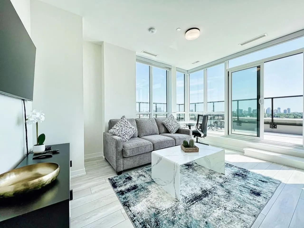 The Panorama Penthouse 180° Views Free Parking 7
