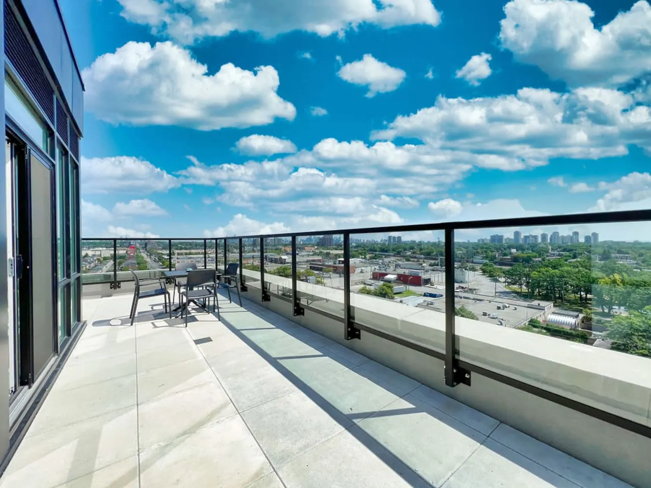 The Panorama Penthouse 180° Views Free Parking 8